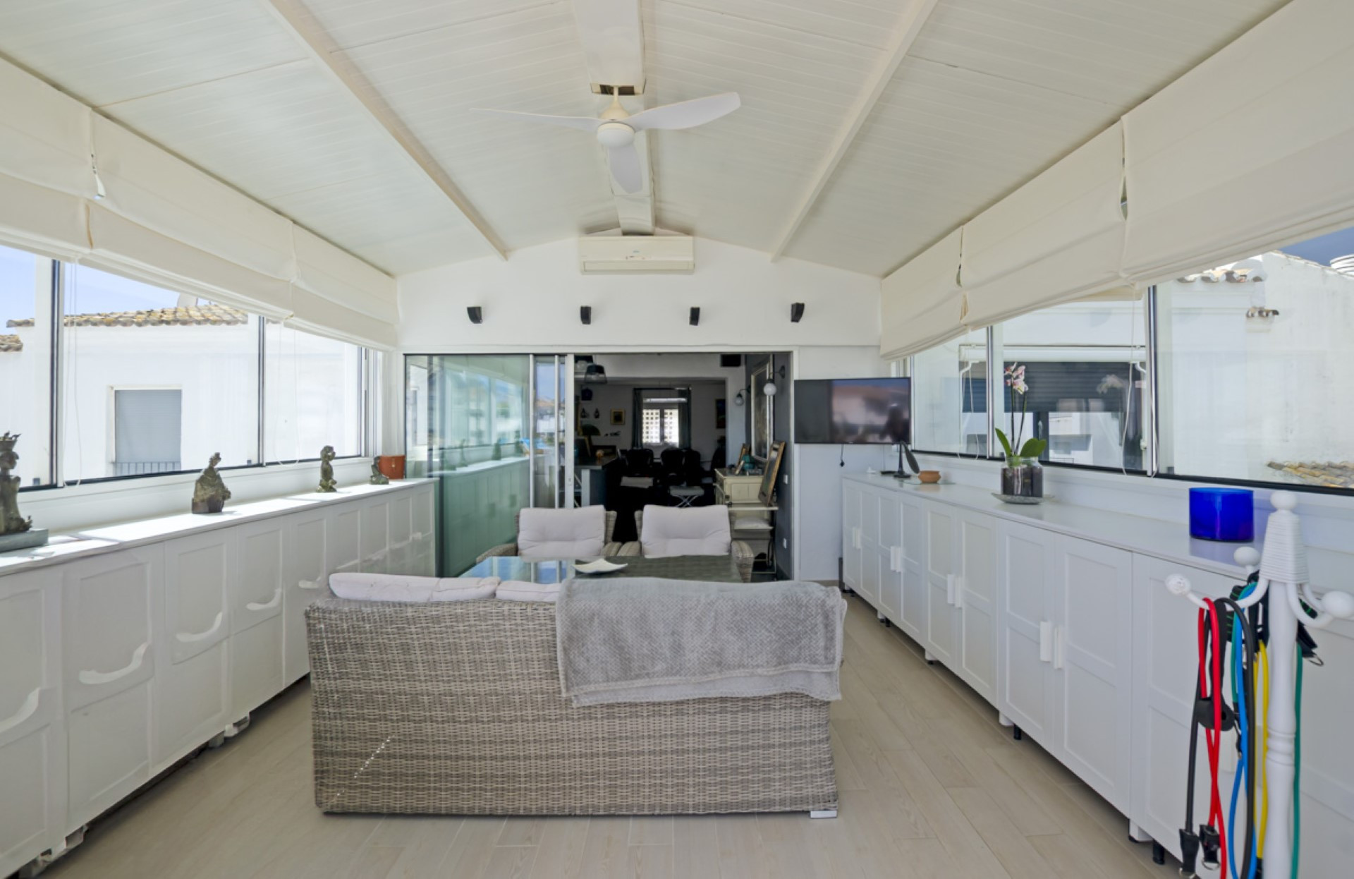 Luxurious 3 bedroom penthouse in Jardines del Puerto, Puerto Banús