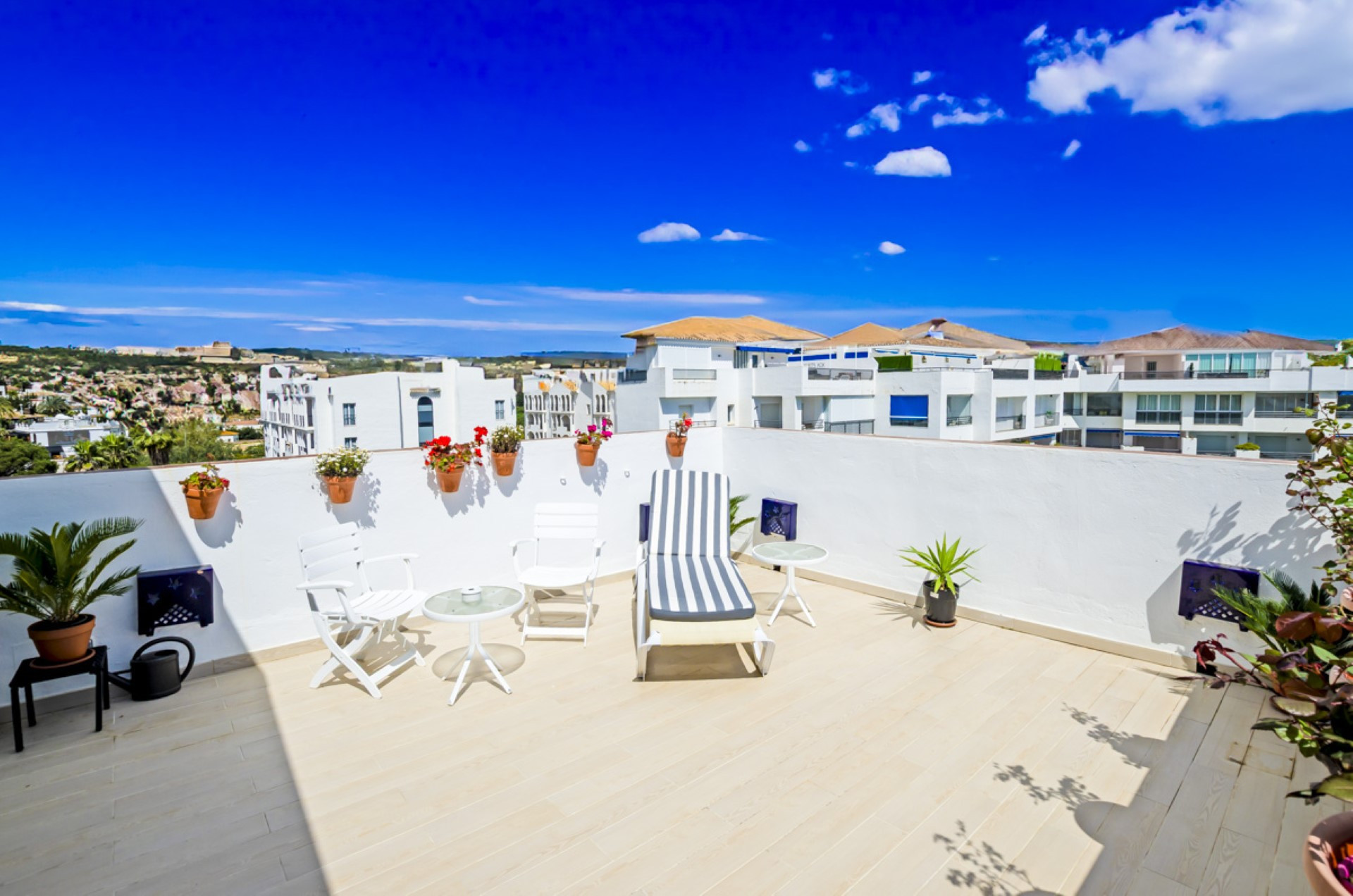 Luxurious 3 bedroom penthouse in Jardines del Puerto, Puerto Banús