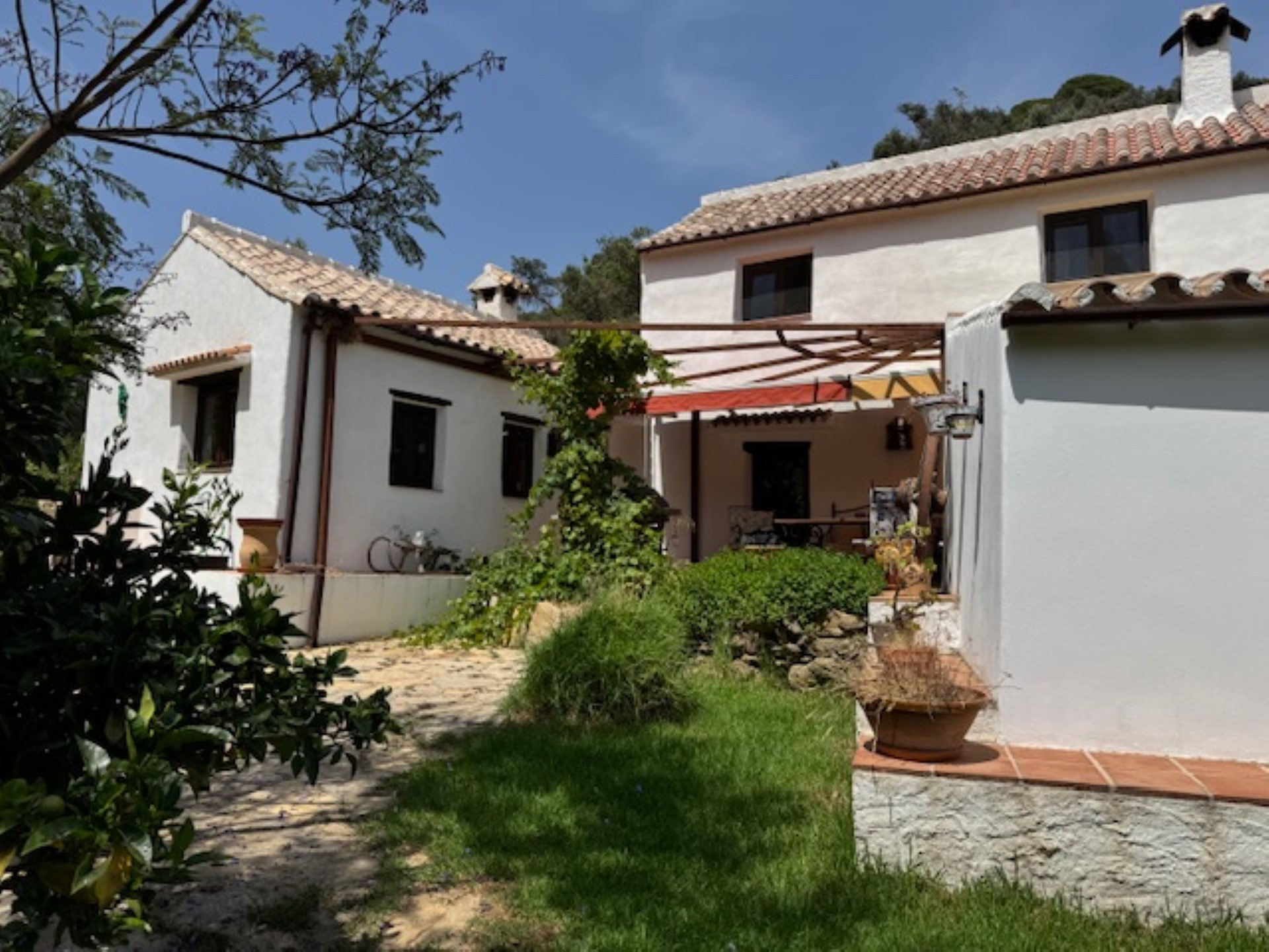Andalusian-style estate in Casares, Málaga