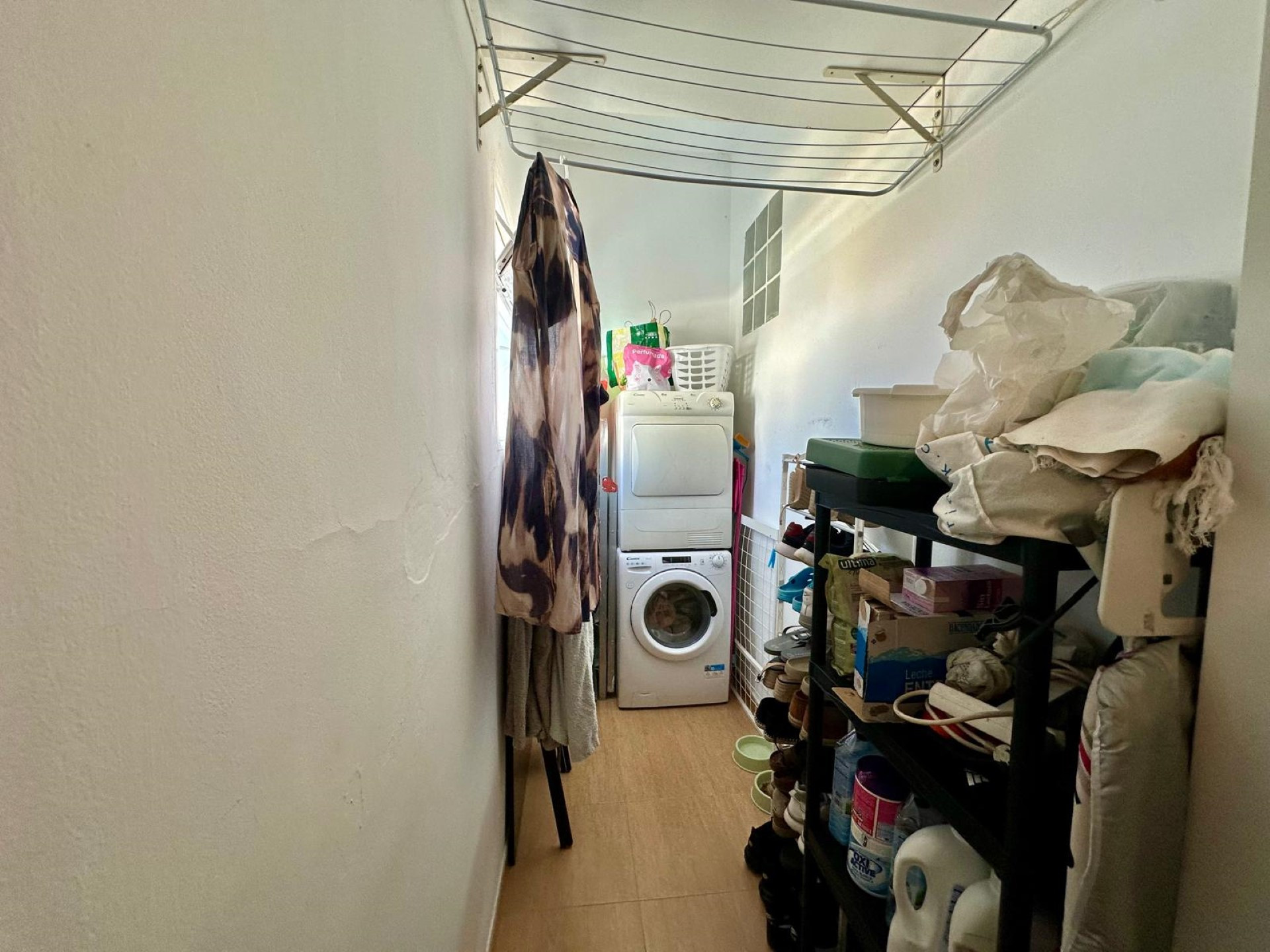Edificio único que se abre a 2 calles con unidades comerciales en Marbella Old Town