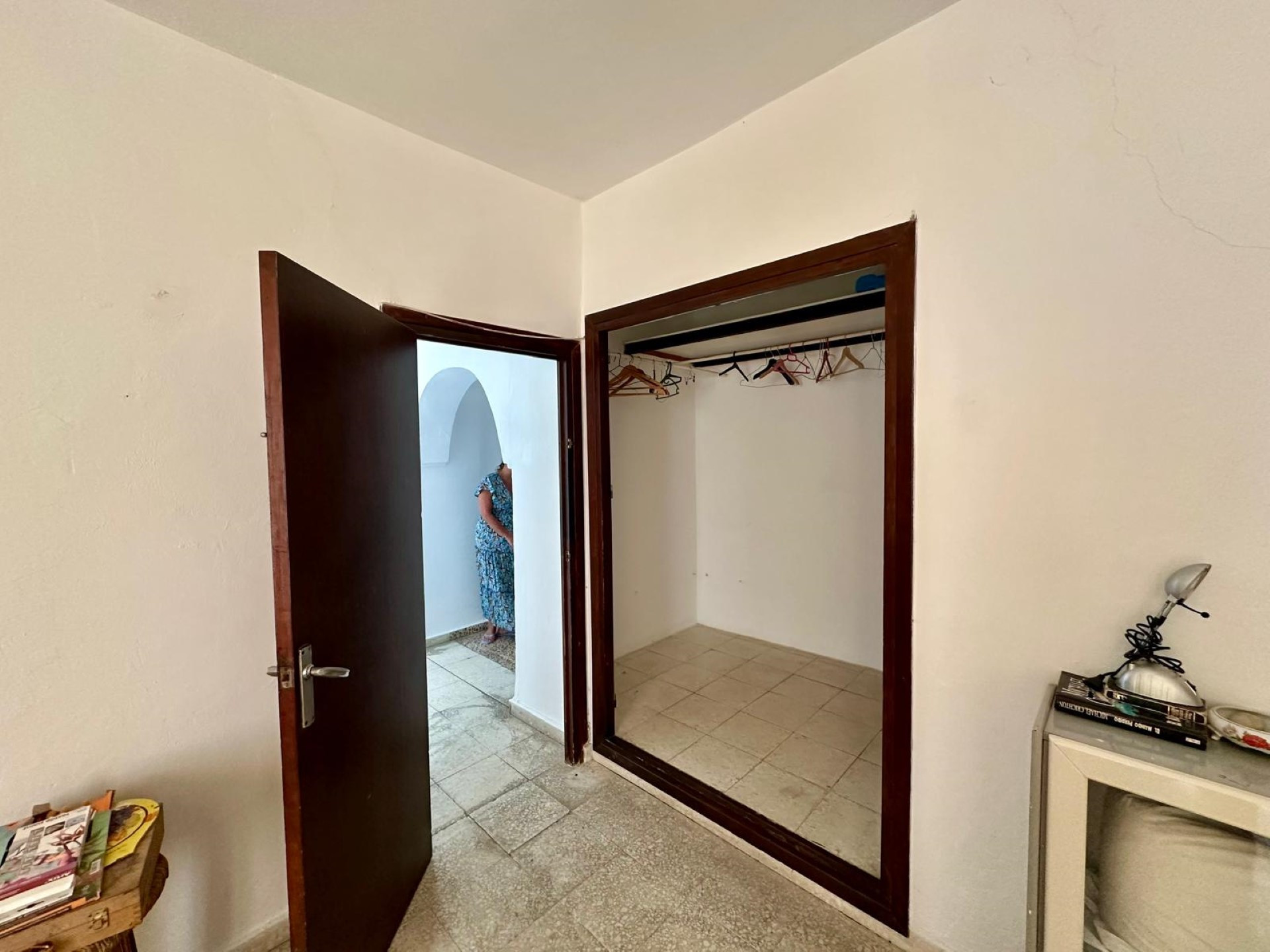 Edificio único que se abre a 2 calles con unidades comerciales en Marbella Old Town