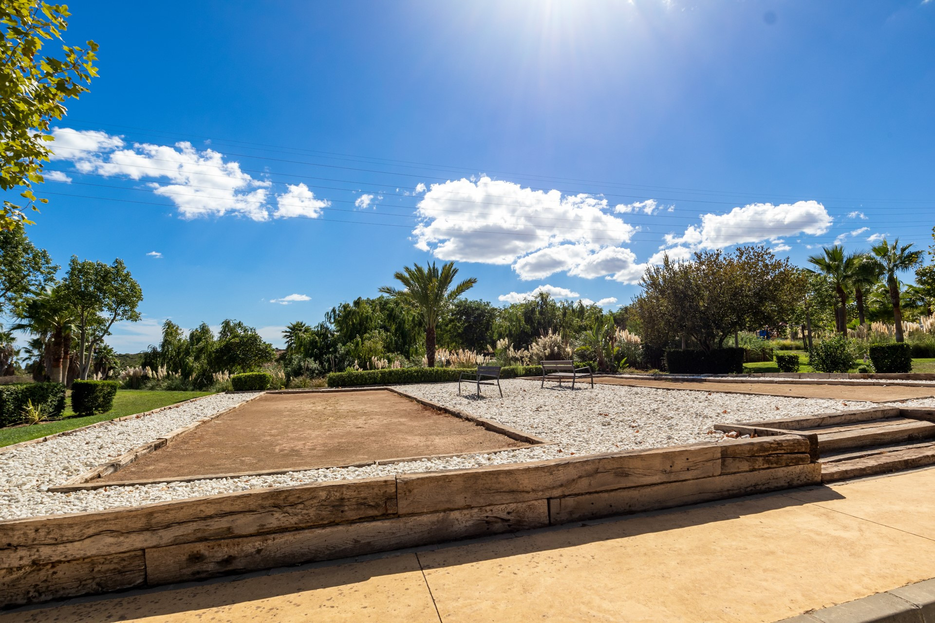 Modern Ground Floor Apartment in Alcazaba Lagoon, Casares