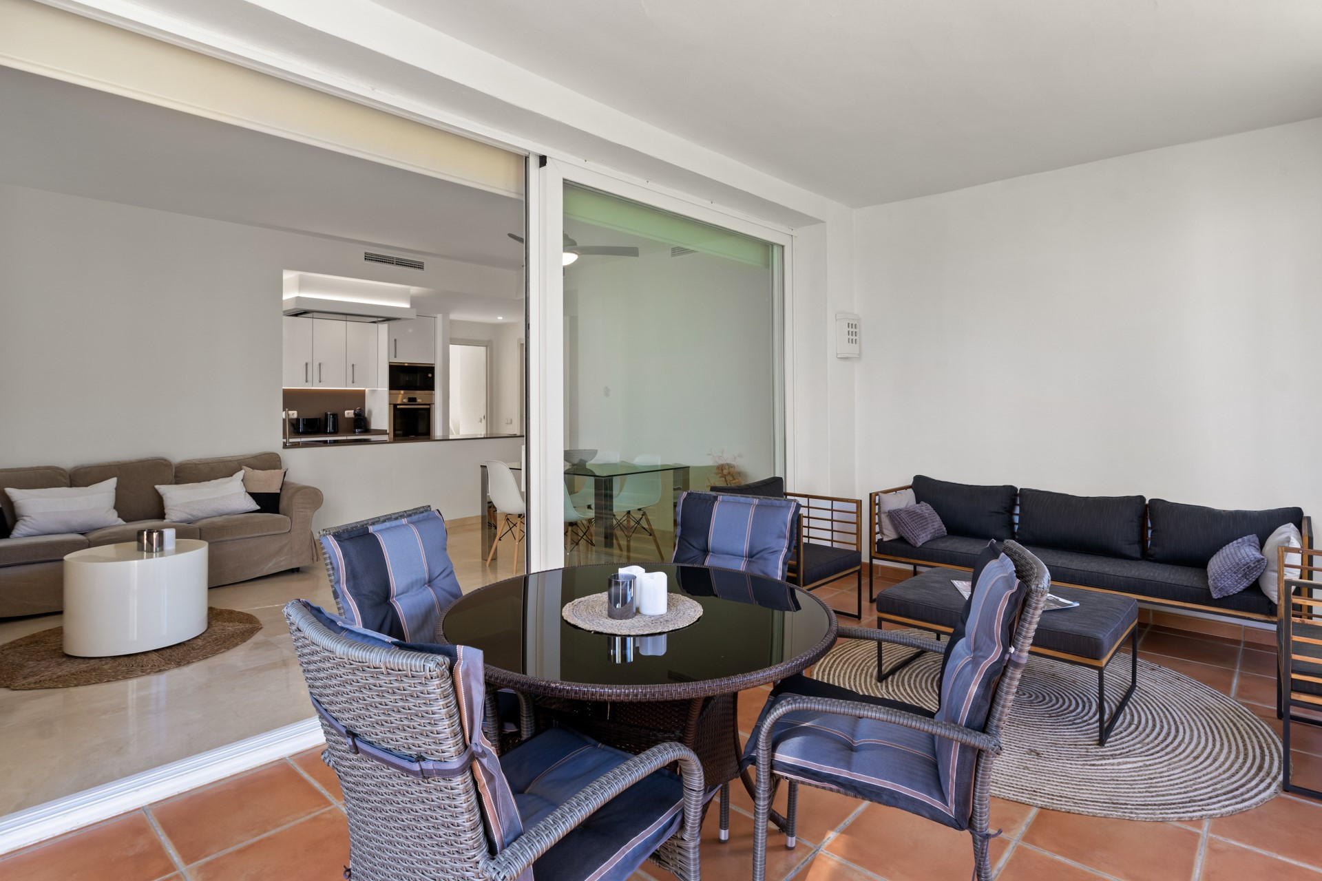 Modern Ground Floor Apartment in Alcazaba Lagoon, Casares