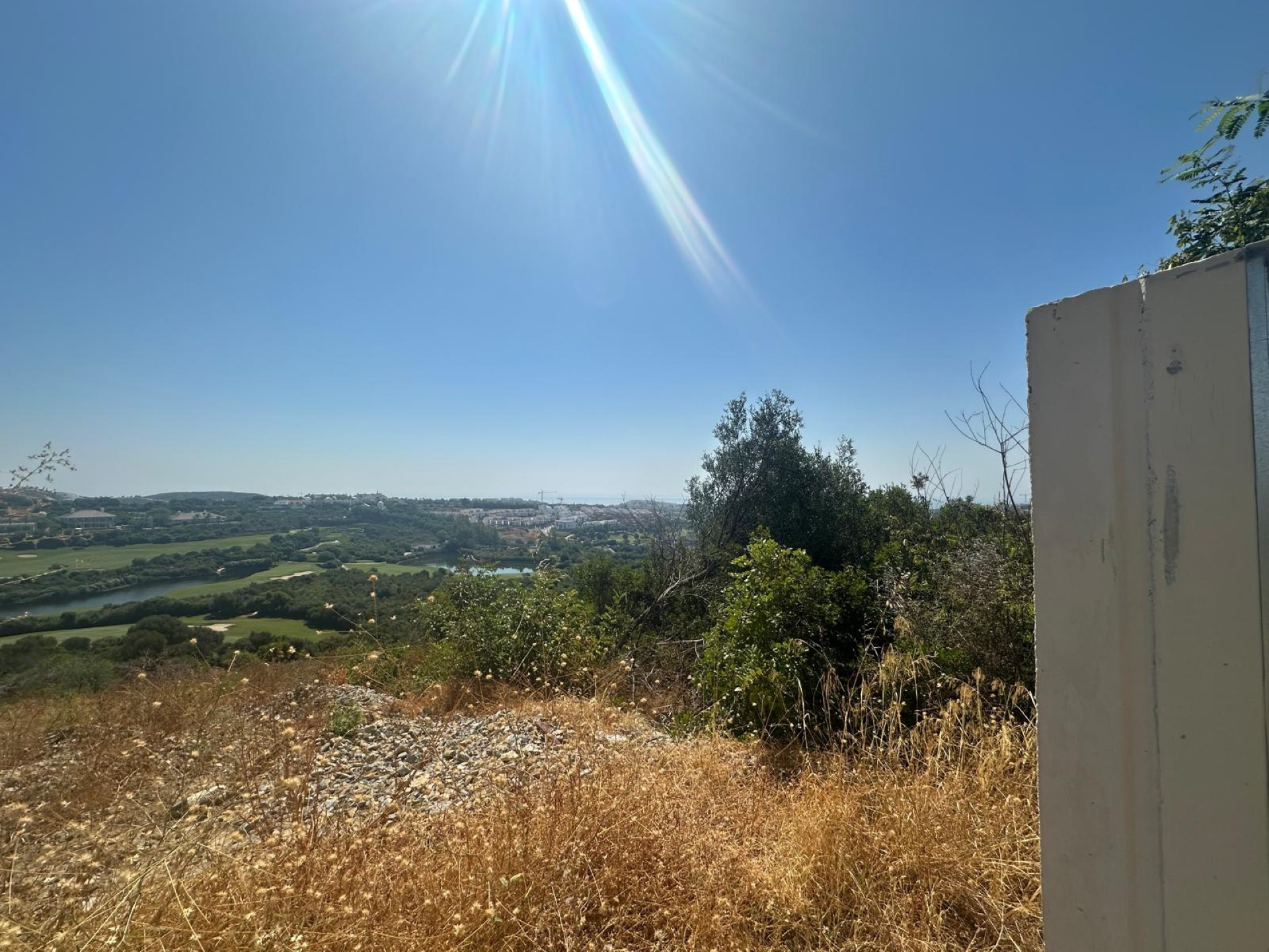 Prime south-facing plot with panoramic views in Finca Cortesin, Casares