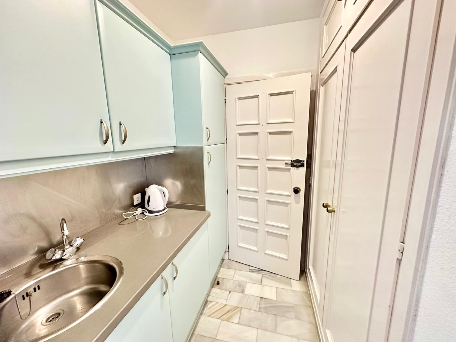 Ground floor studio in Hotel del Golf, Nueva Andalucía