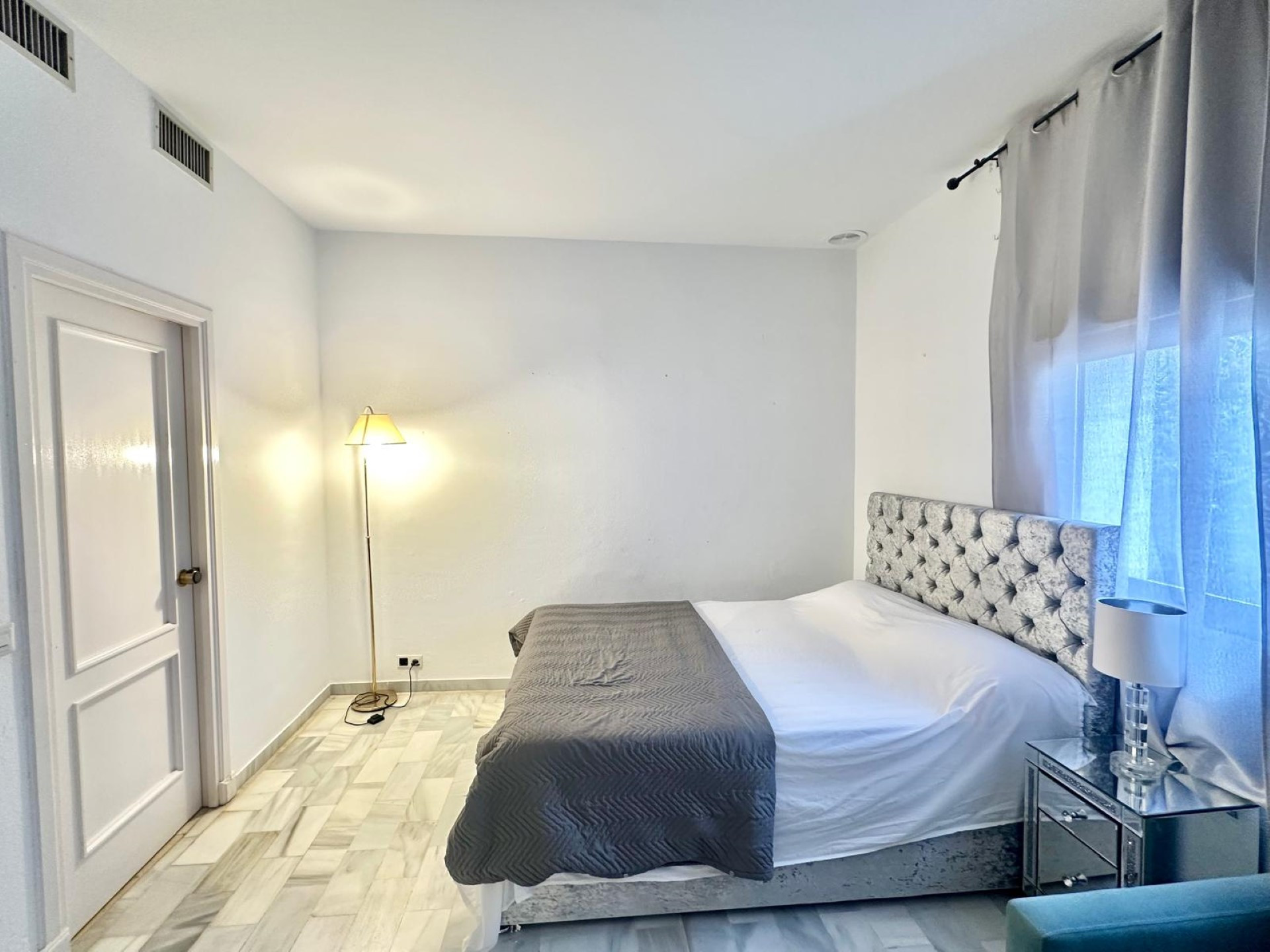 Ground floor studio in Hotel del Golf, Nueva Andalucía