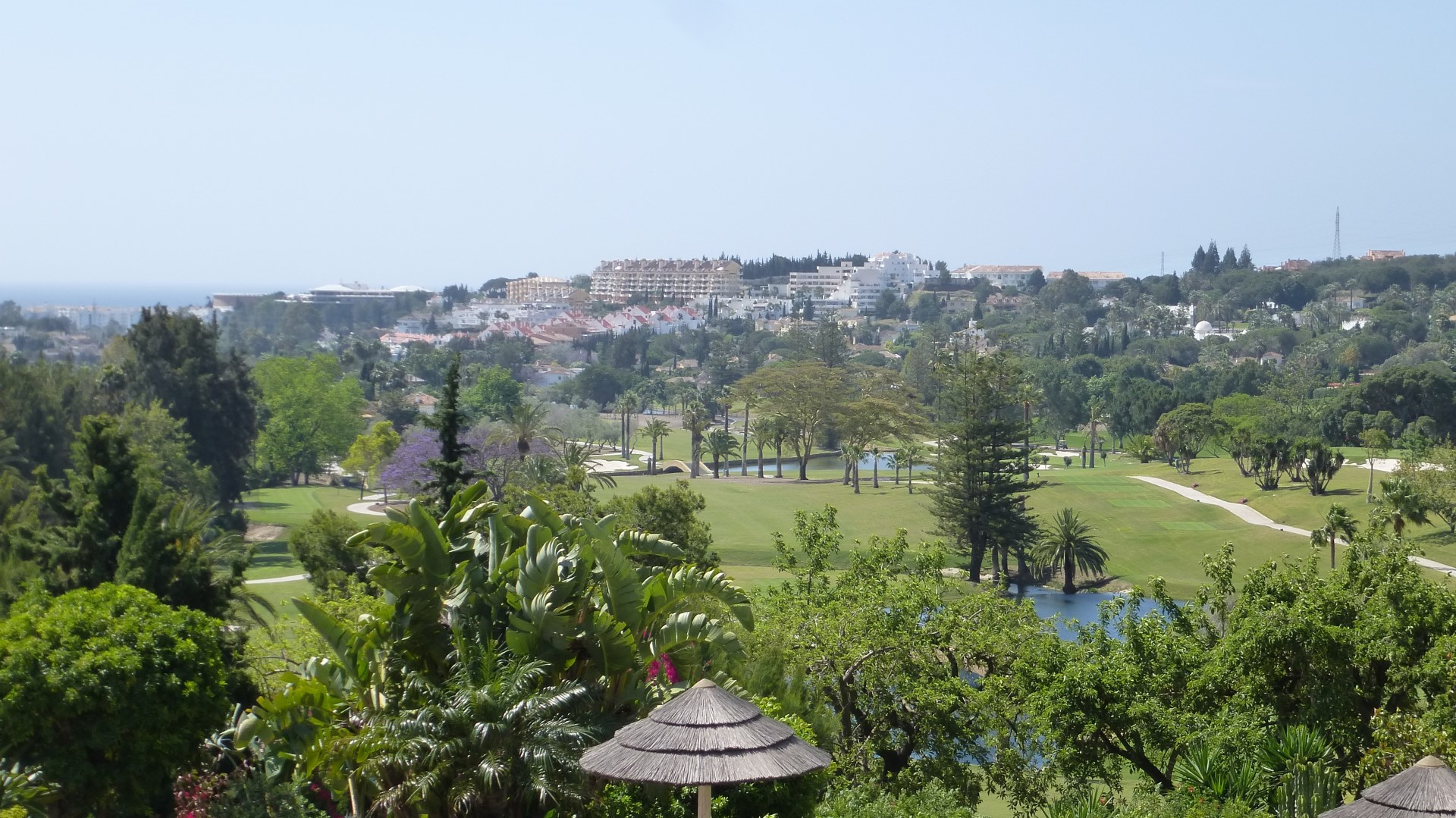 Ground floor studio in Hotel del Golf, Nueva Andalucía