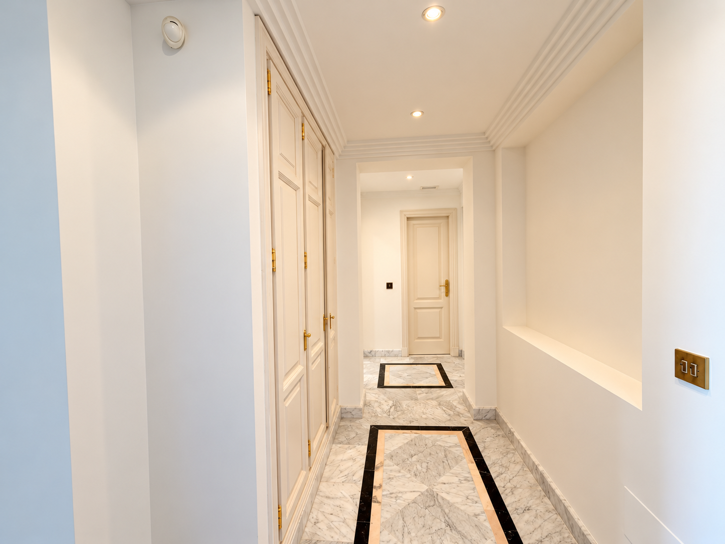 2 bedroom luxury apartment with sea views in Monte Paraiso Country Club