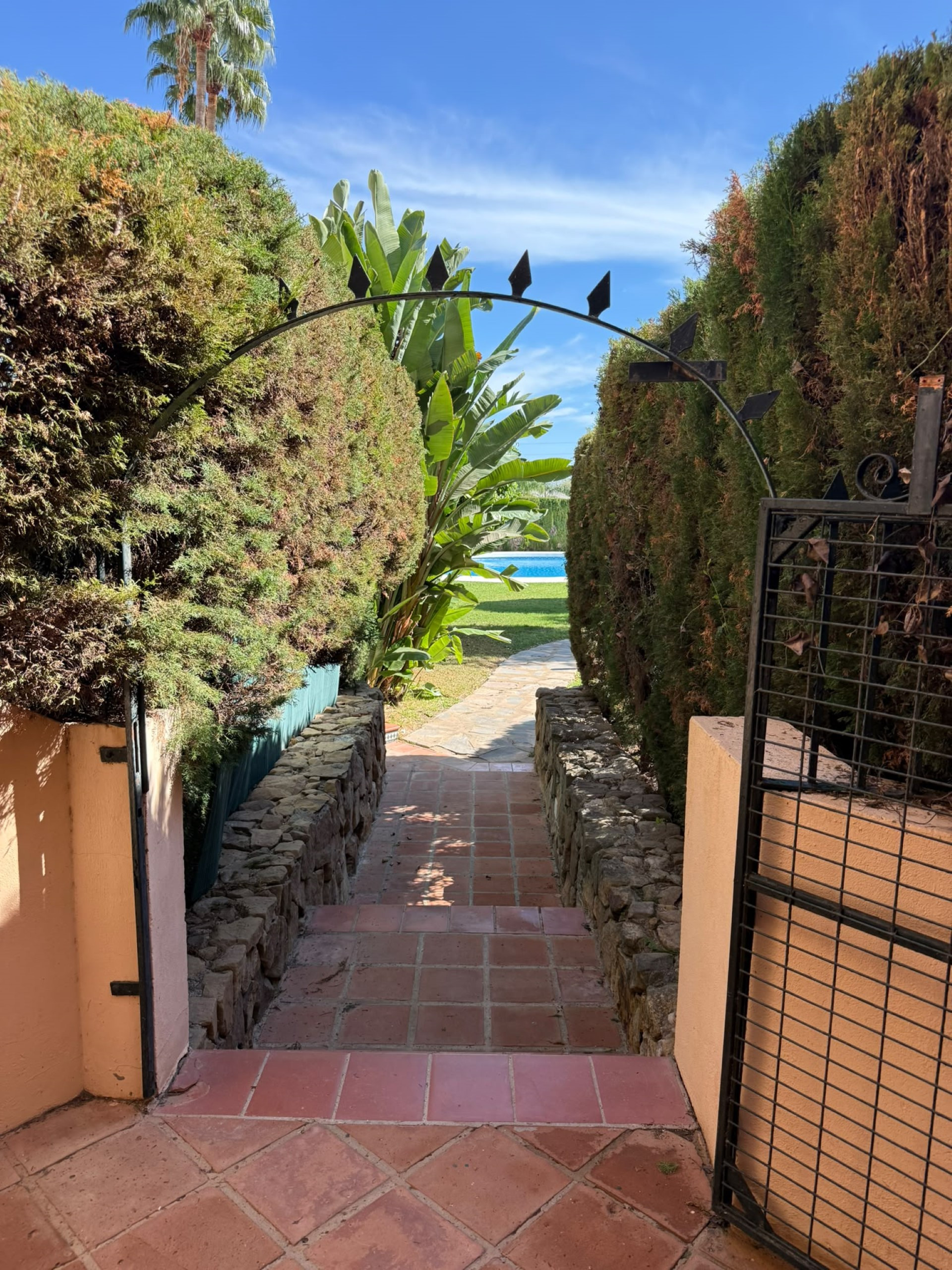 3 bedroom penthouse apartment in Las Terrazas de Bel Air, Estepona