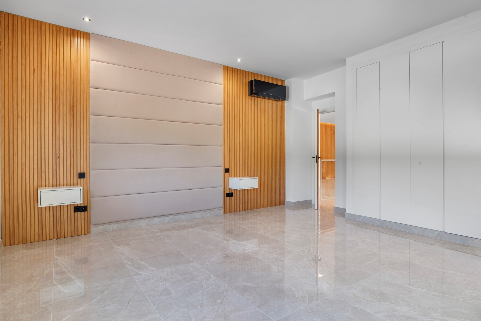 Renovated 5-bedroom luxury villa in El Madroñal