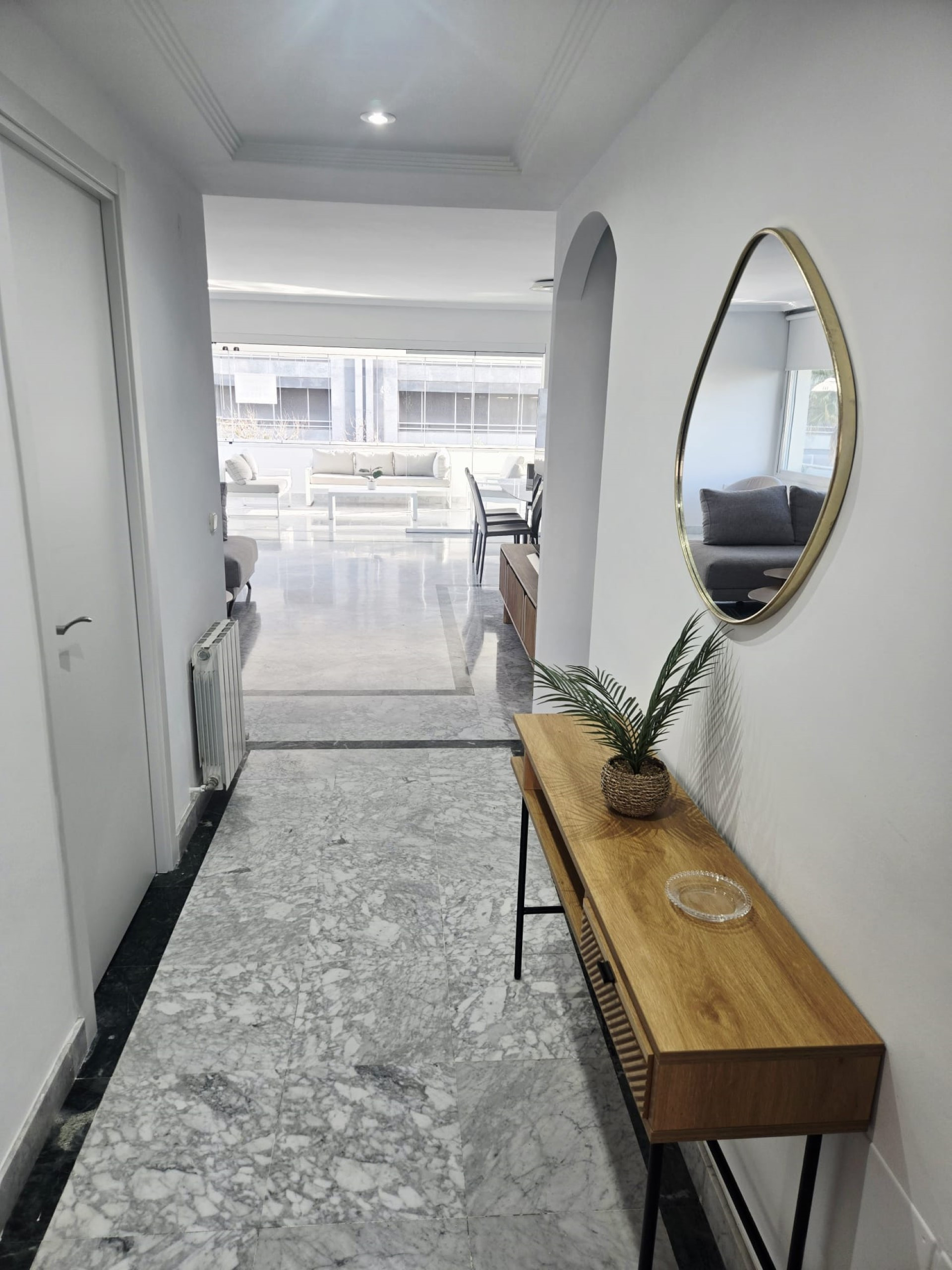 3 bedroom east facing corner apartment with a private terrace in Tembo Banús, Puerto Banús.