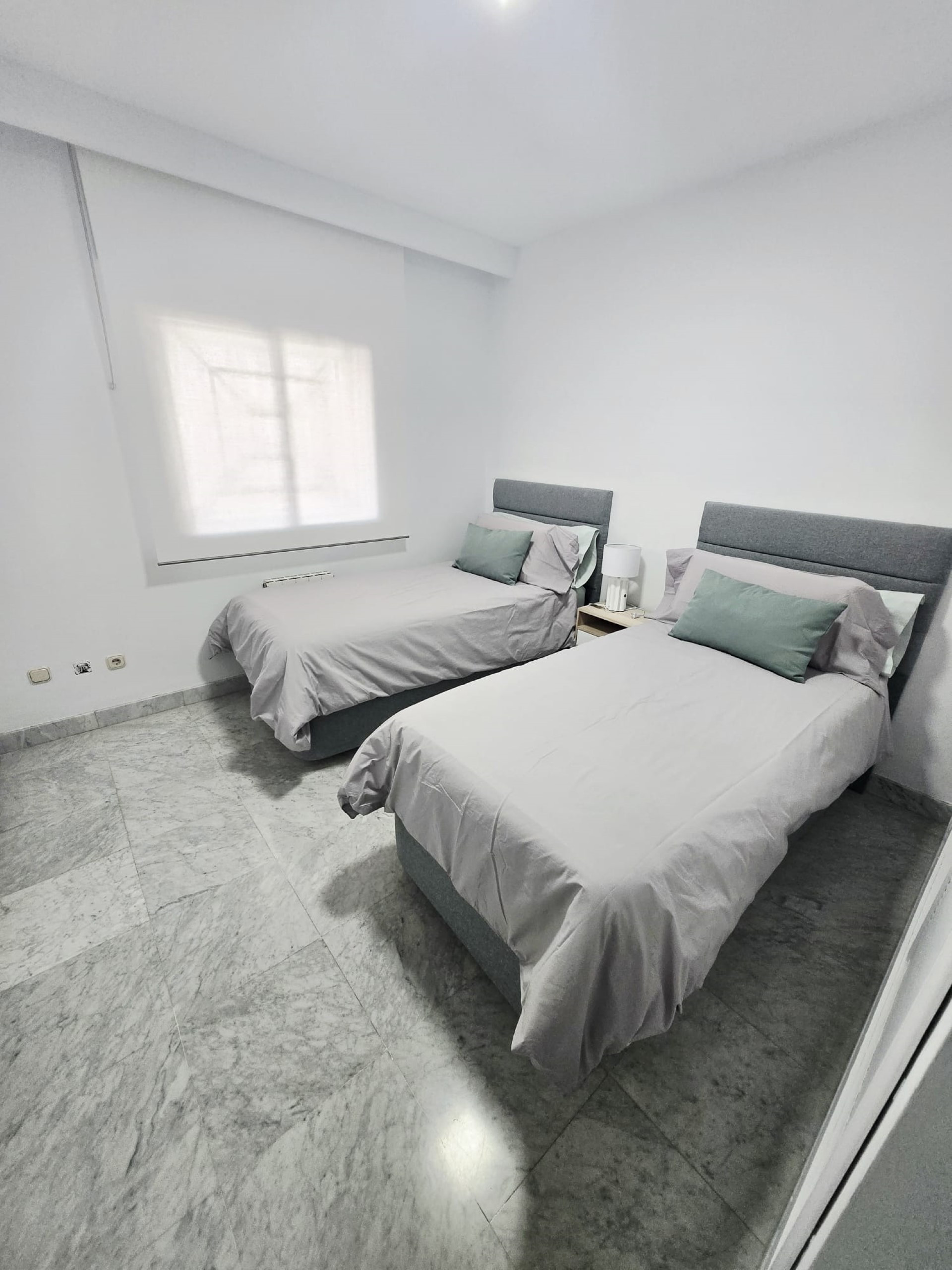 3 bedroom east facing corner apartment with a private terrace in Tembo Banús, Puerto Banús.