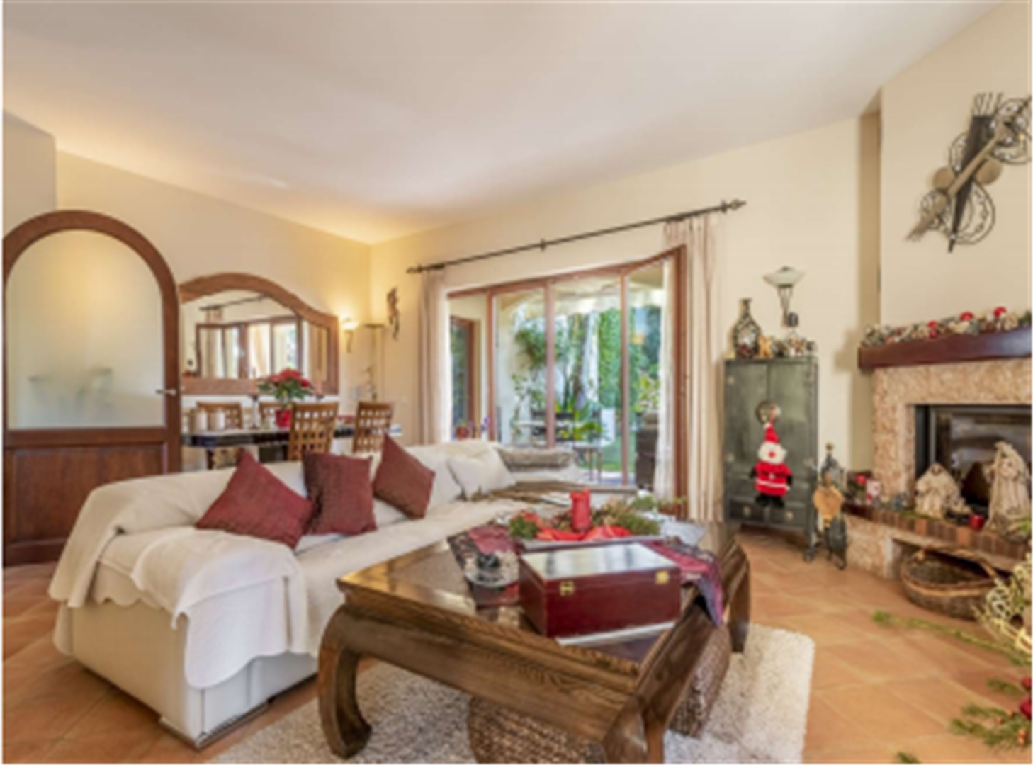 Semi Detached Villa for sale in San Pedro de Alcantara, 