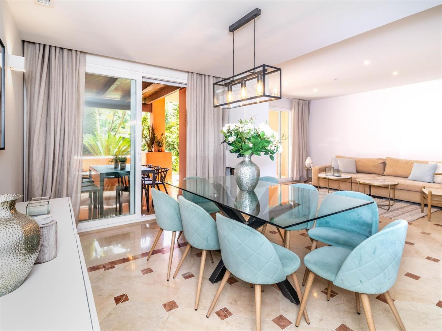 Semi Detached House for sale in Marbella, 
