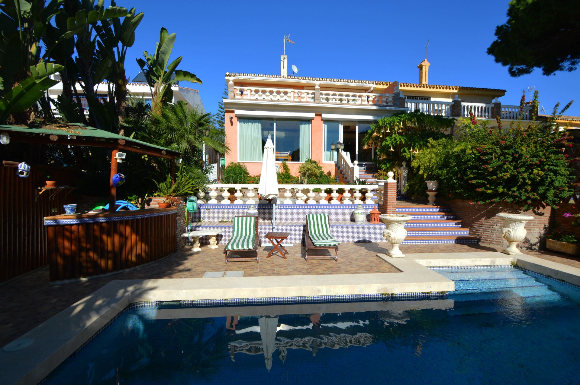 Villa for sale in Marbella, 