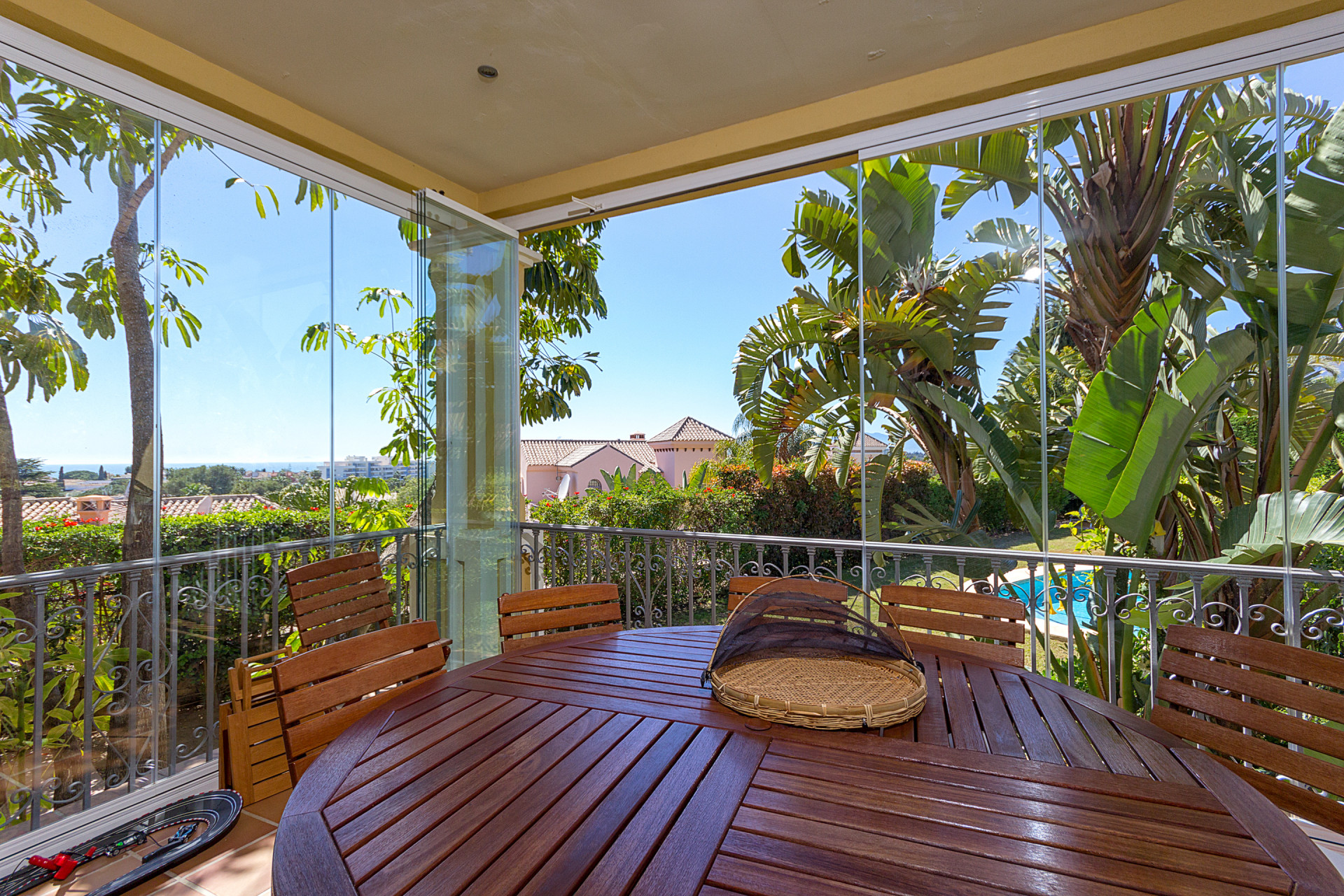 Villa for sale in Marbella, 
