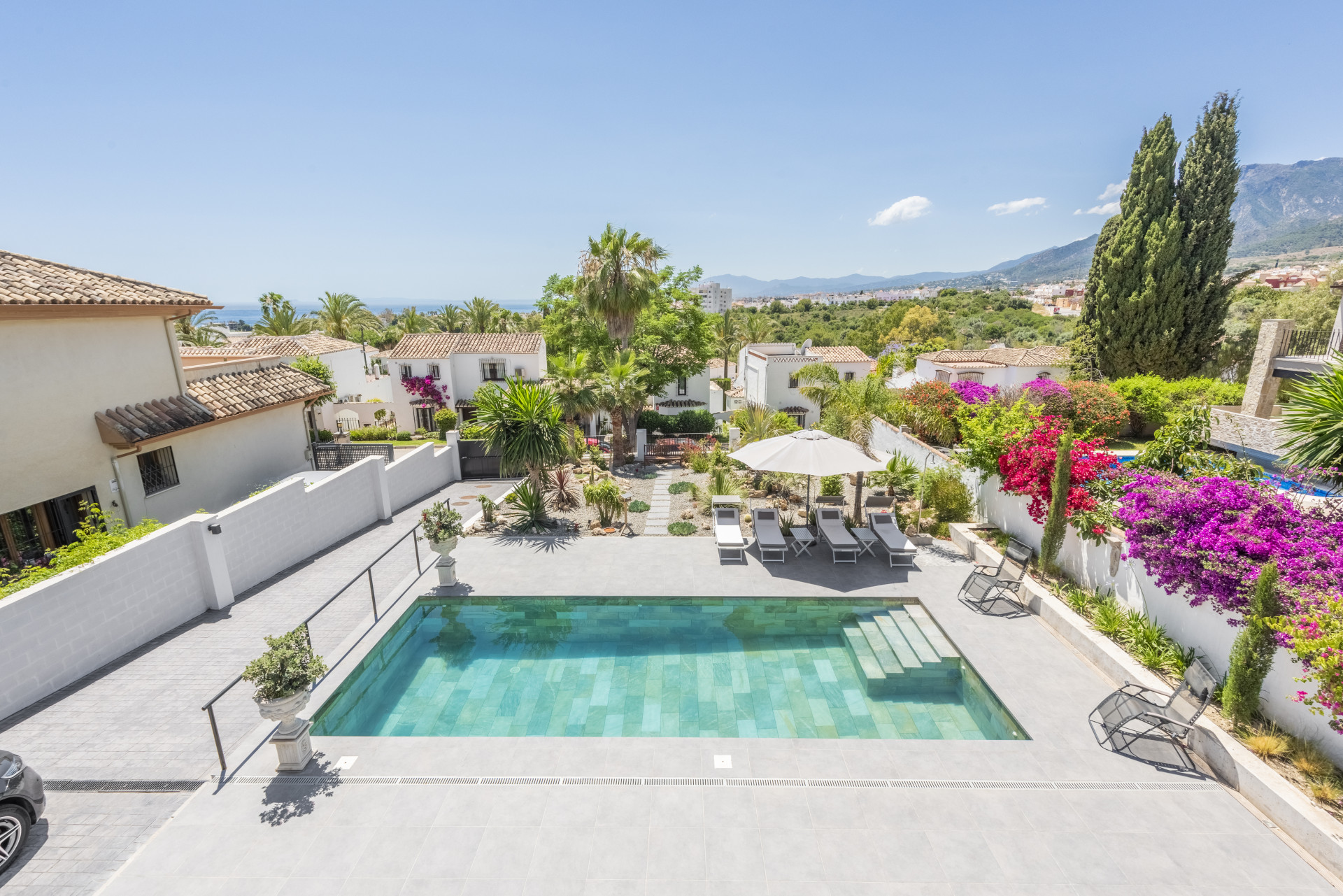 Villa for sale in Marbella, 