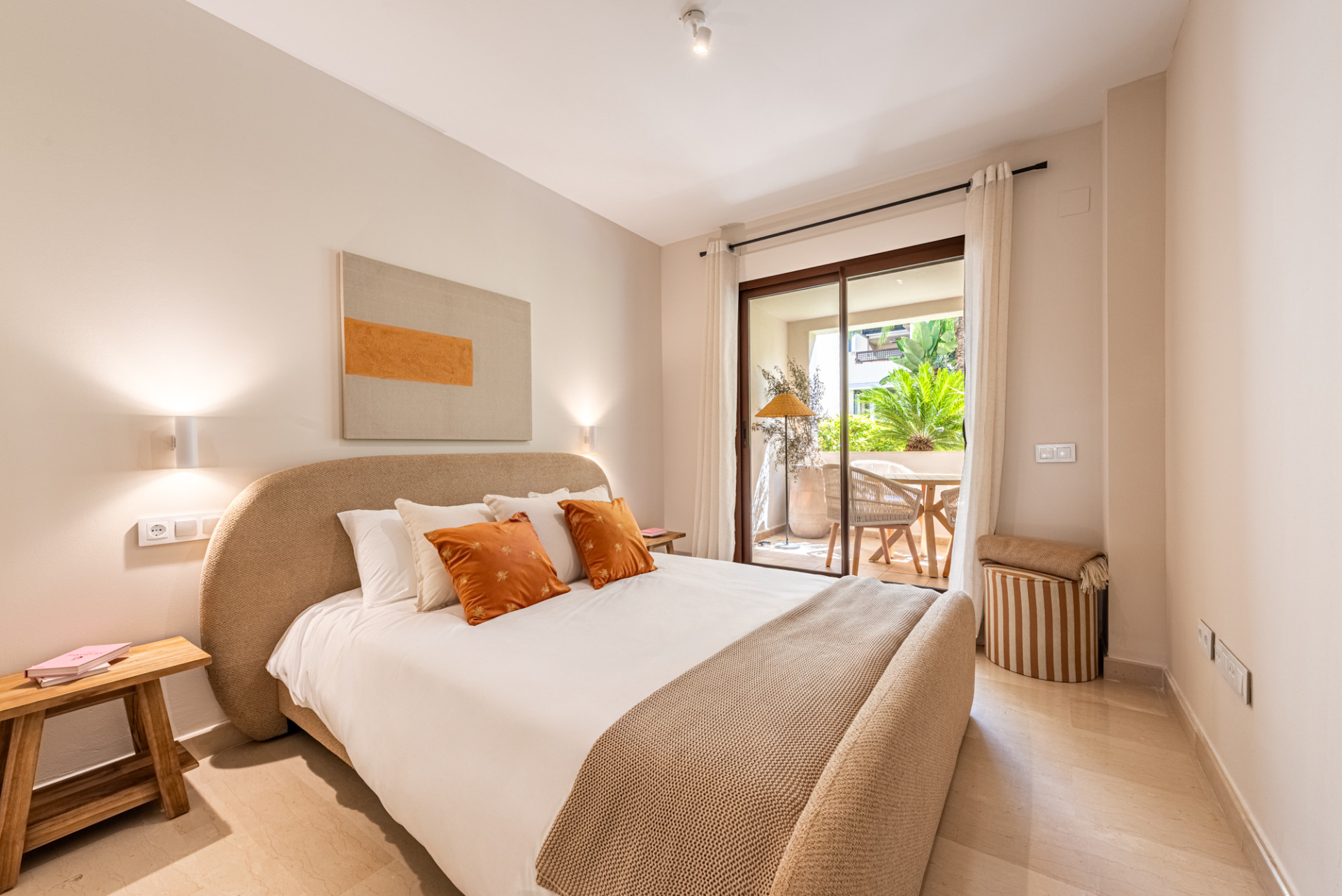 1-bedroom apartment in Medina de Banús — frame 7