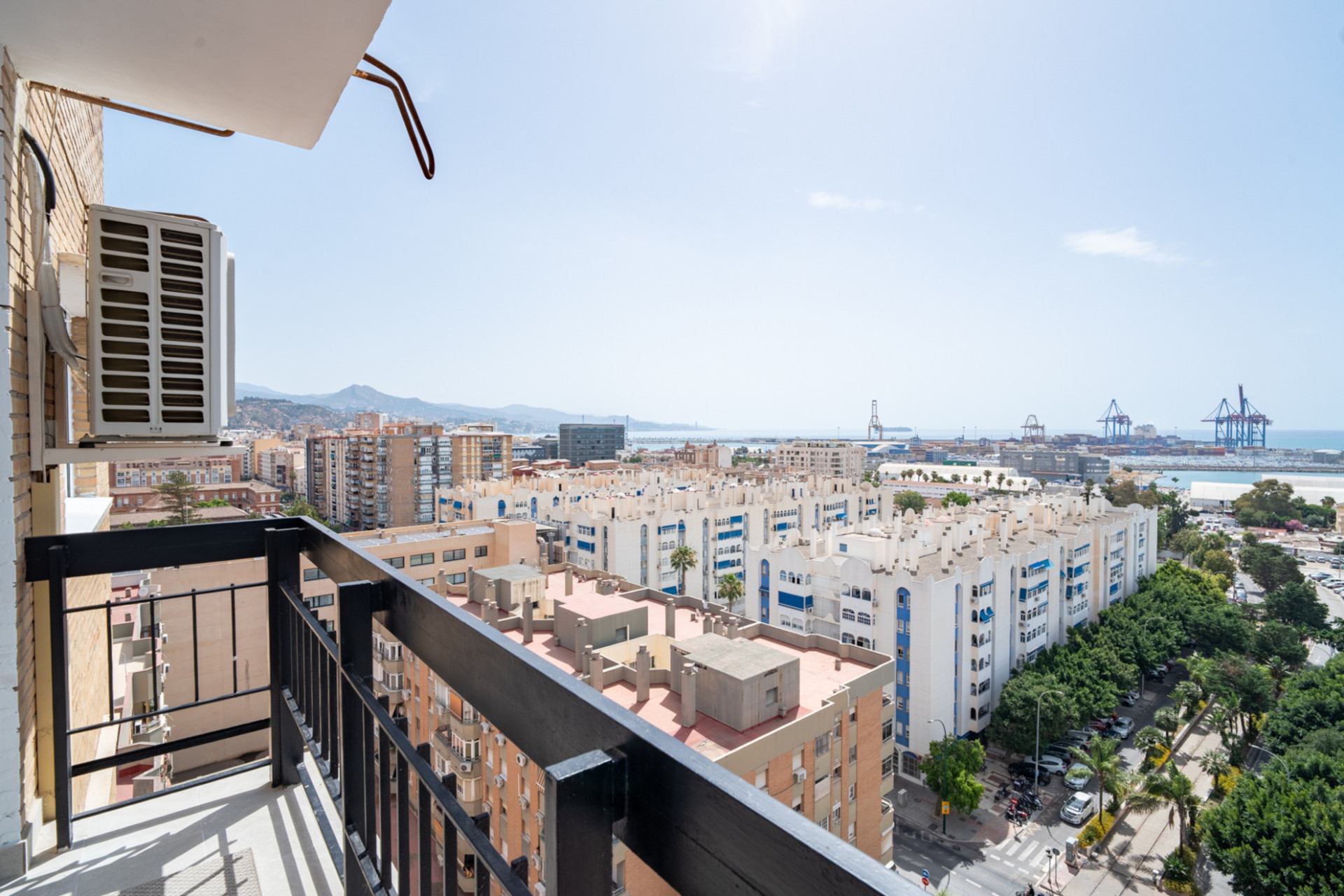 Exclusive Penthouse in Huelin