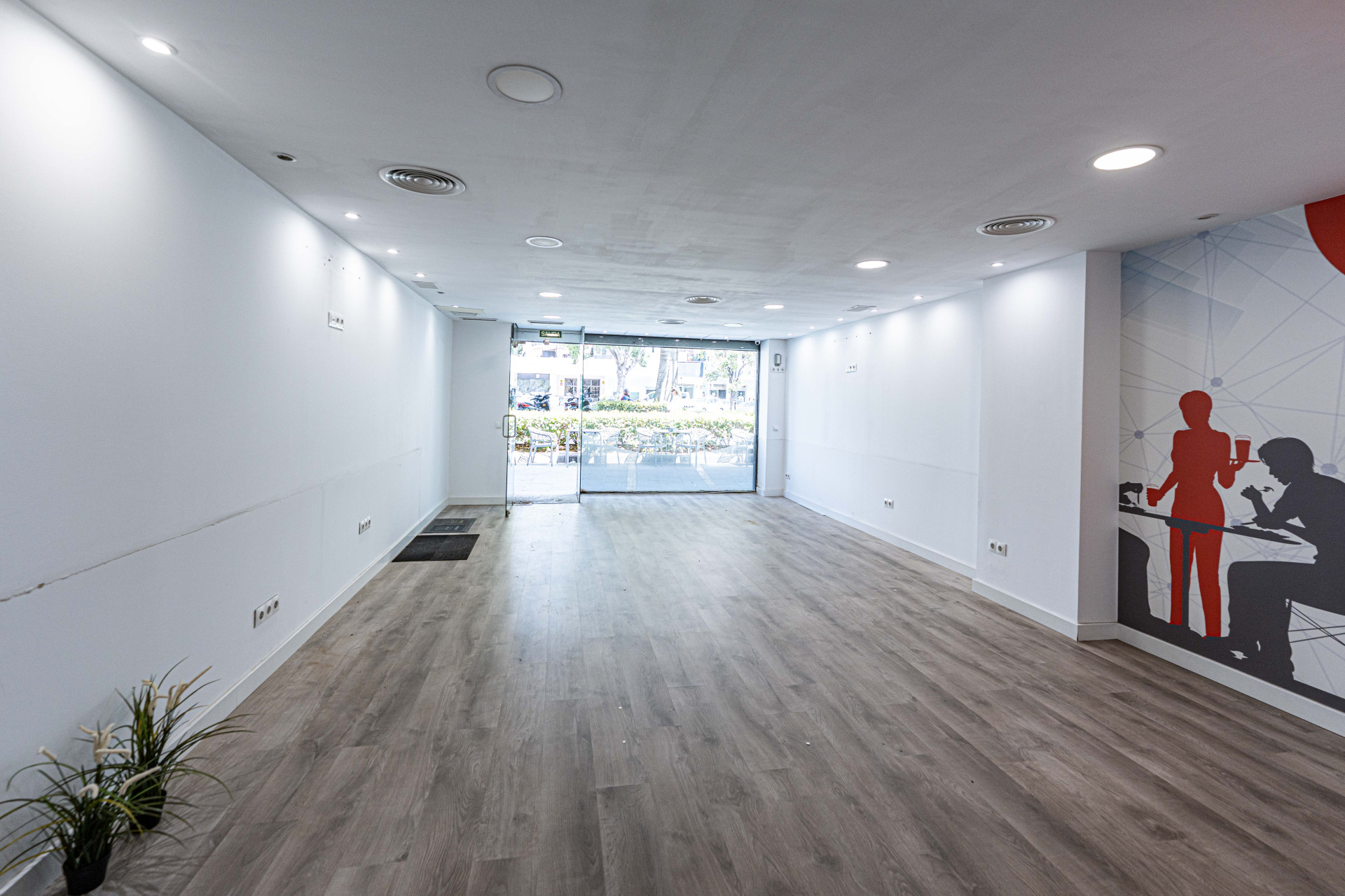Local comercial en venta en Avenida Ricardo Soriano, Marbella