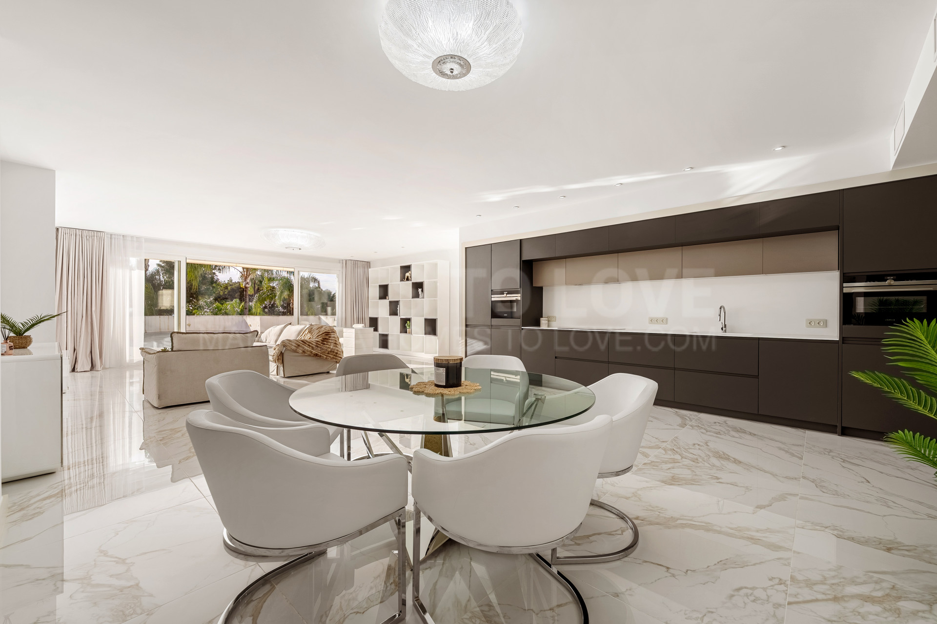 MagnÃfico apartamento moderno - primera lÃnea de playa - Puerto Banús