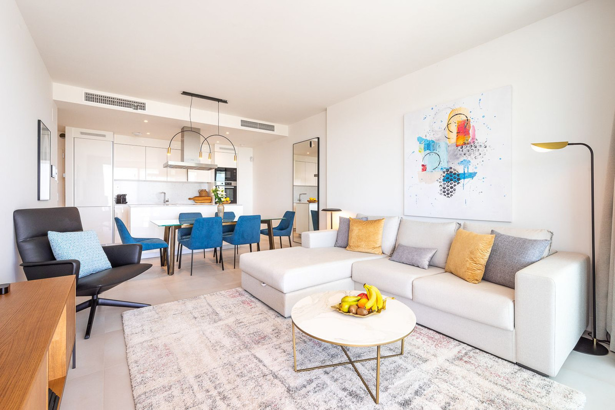 Apartment in Mijas - Image 2