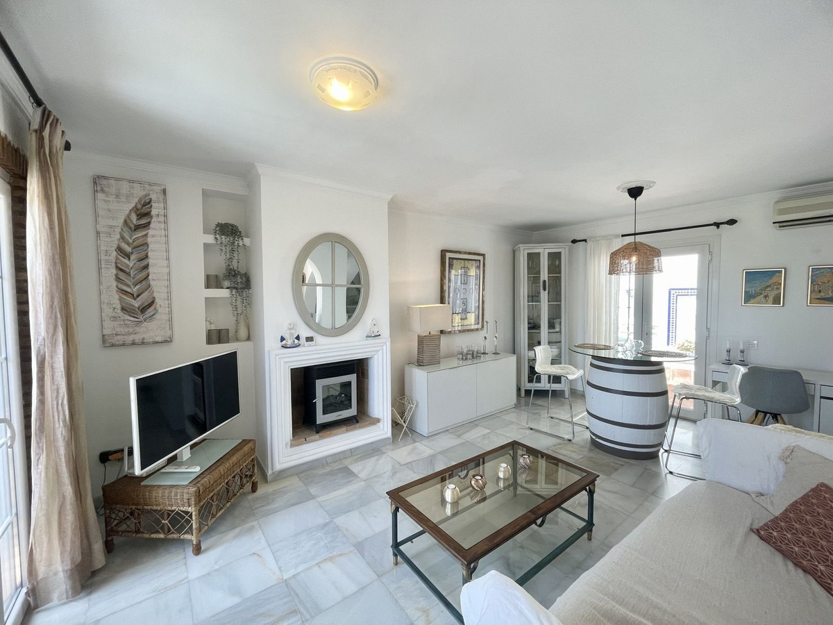 House in La Cala De Mijas - Image 3