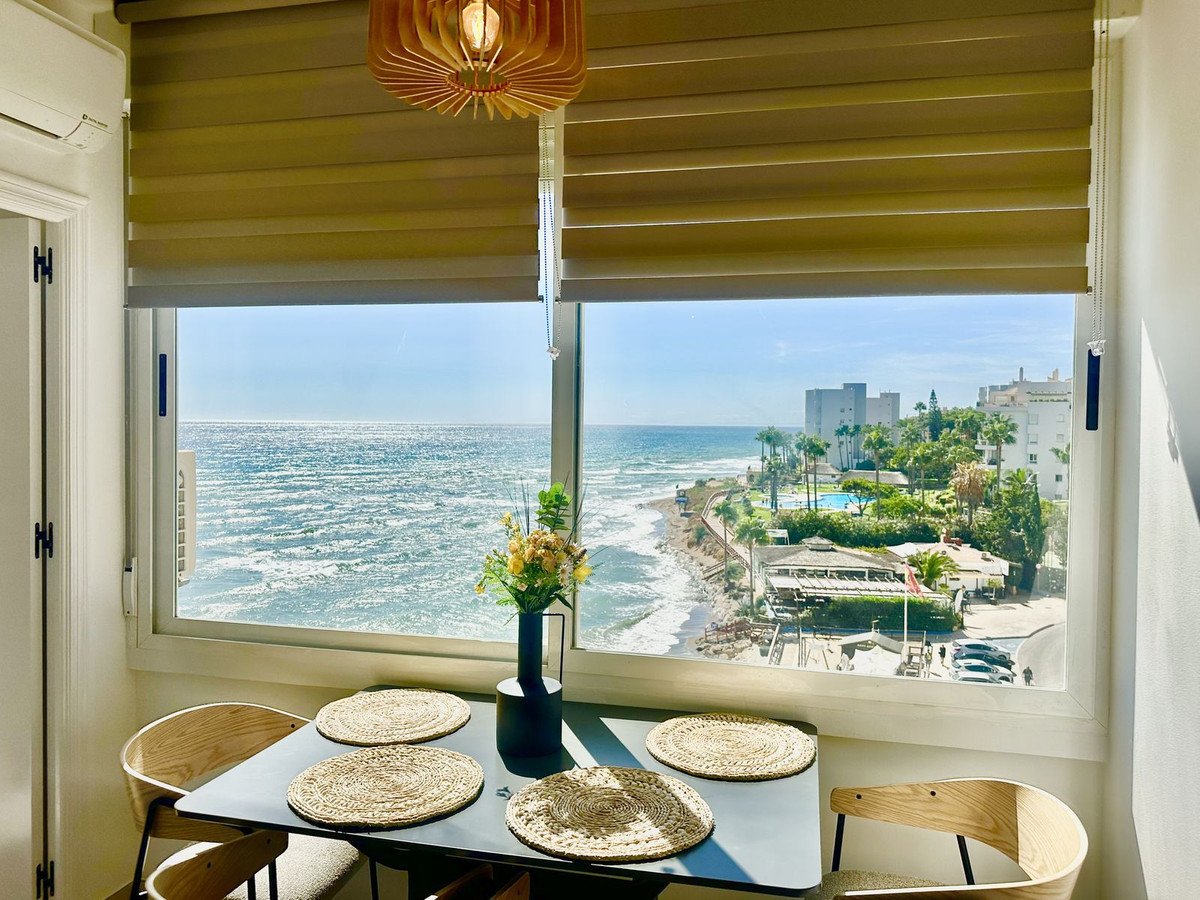 Apartment in Sitio de Calahonda - Image 3