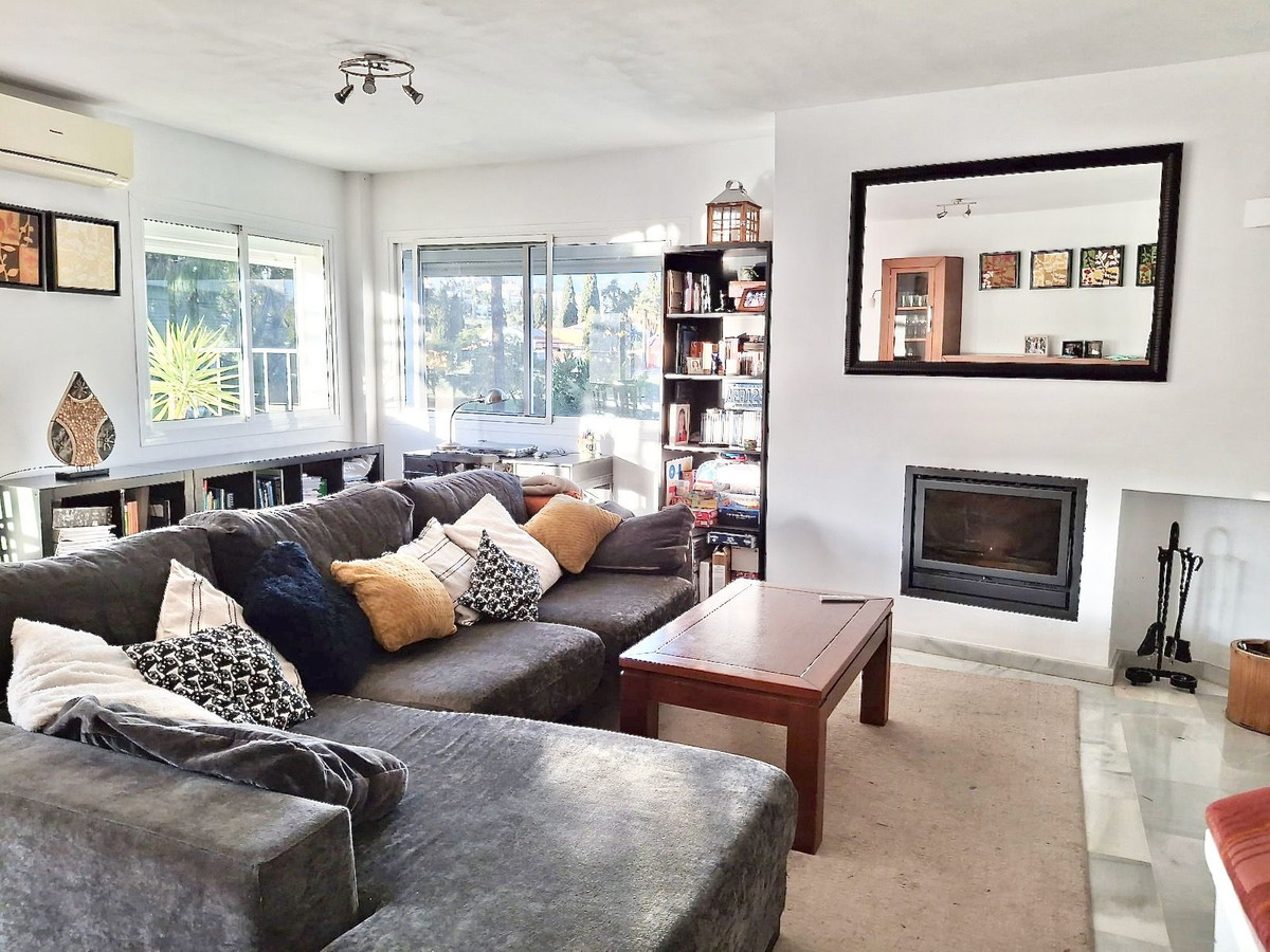 Apartment in La Cala De Mijas - view 1