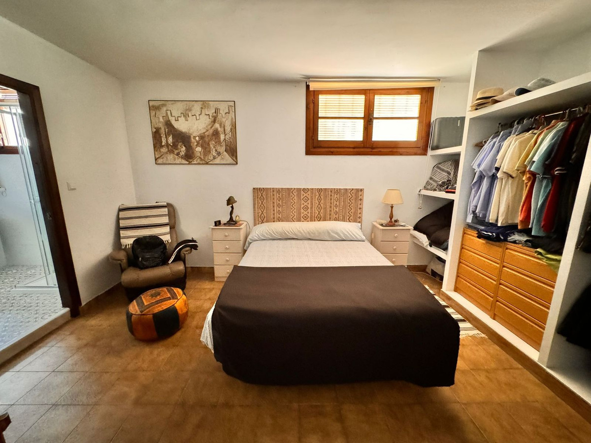 Villa in Malaga - Image 5