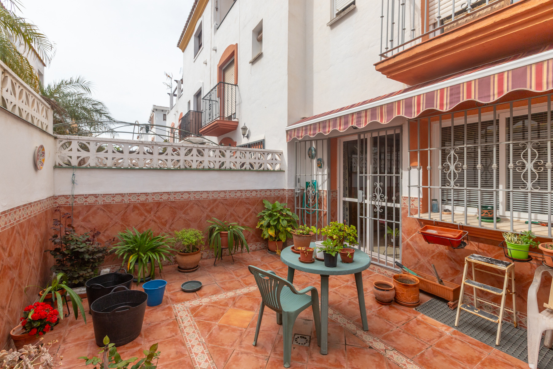 House in Estepona - Image 3