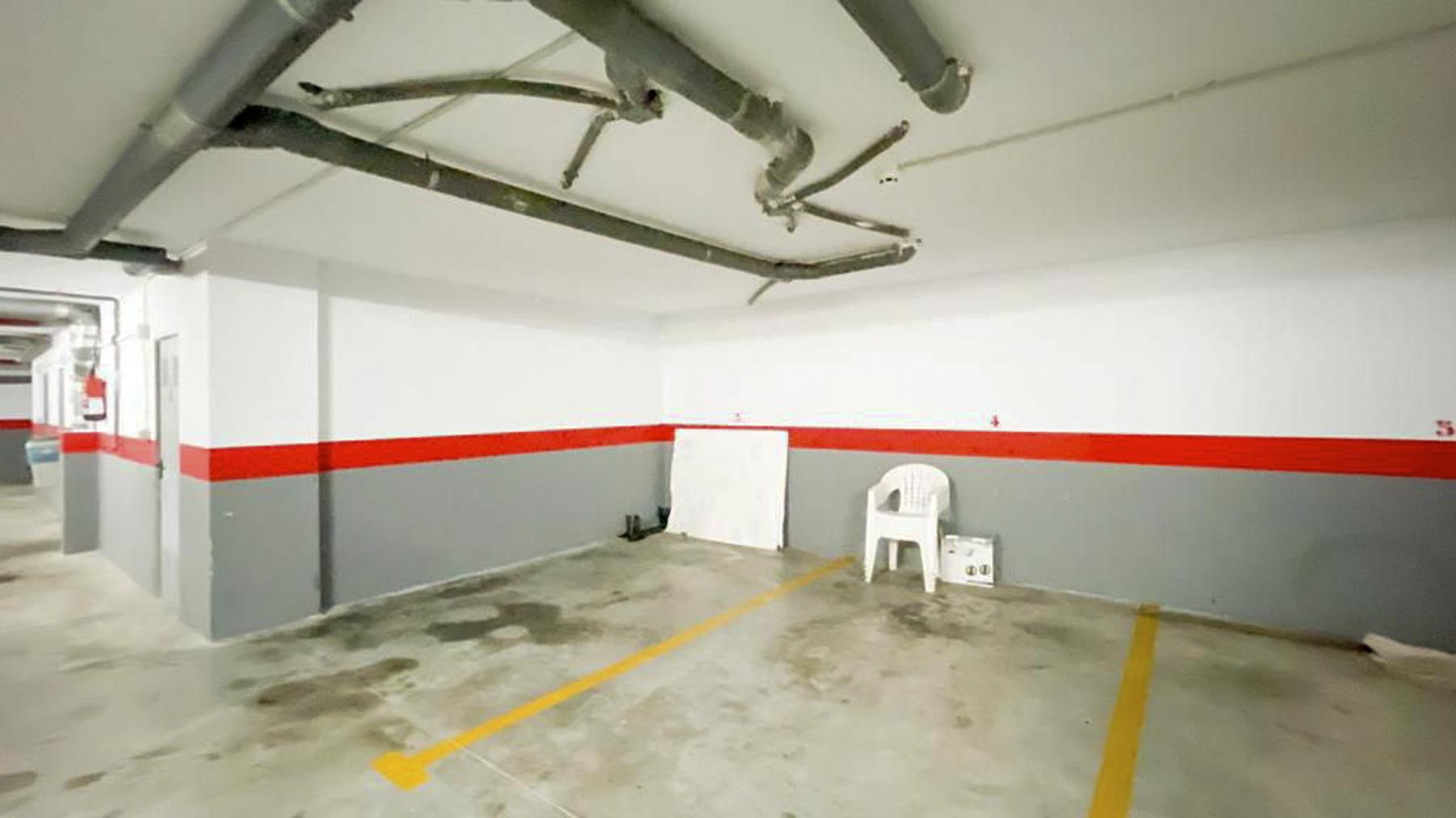 Apartment in Sitio de Calahonda - Image 5