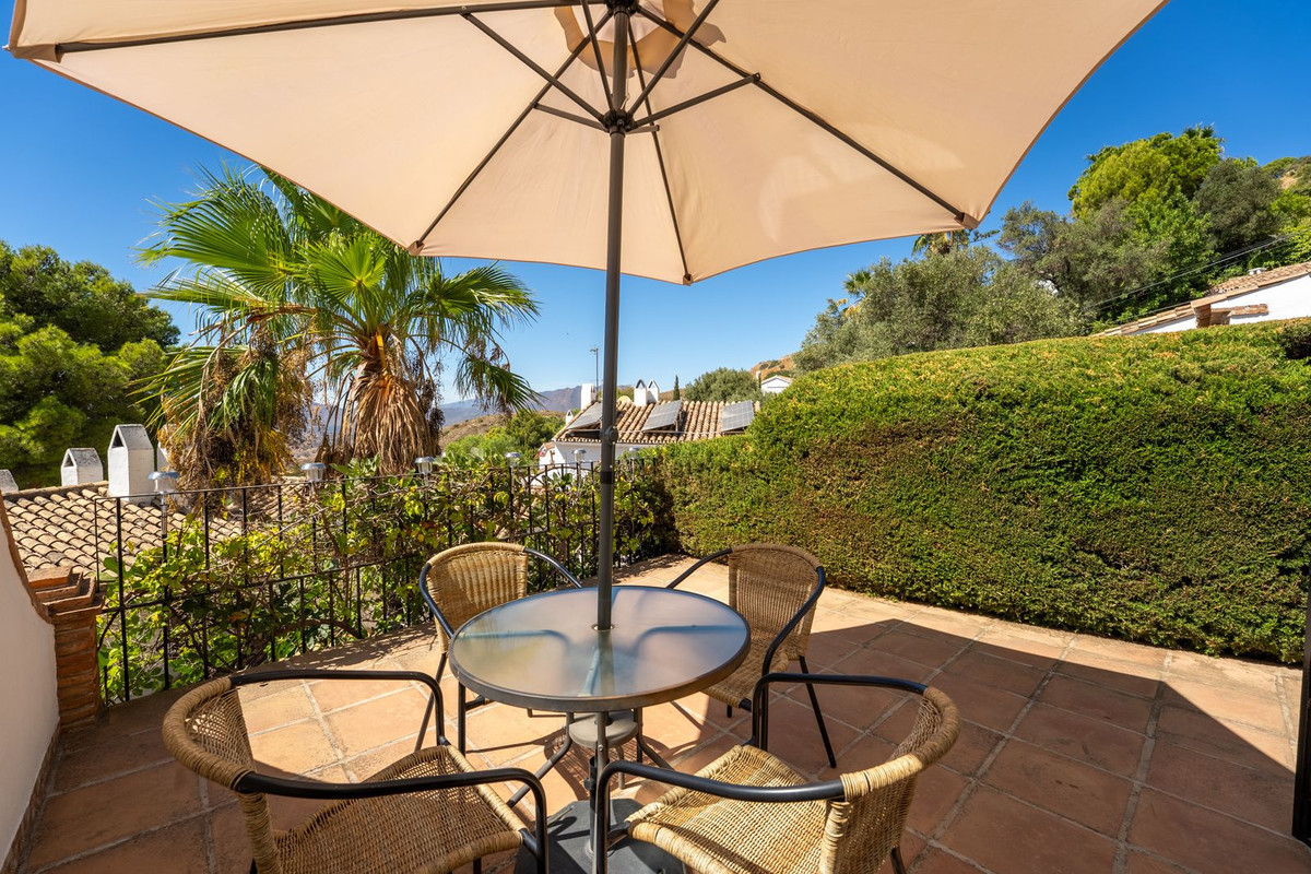 House in Mijas Costa - Image 3