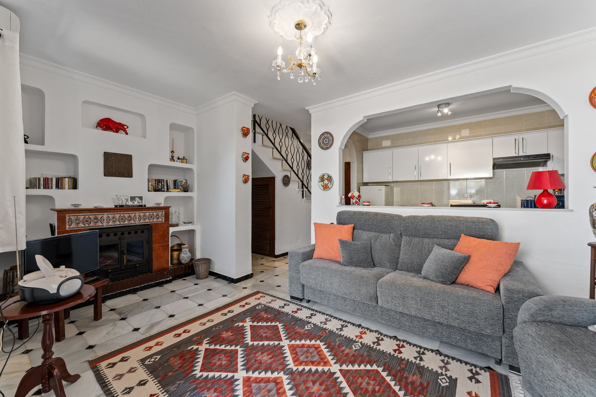 House in Mijas Costa - Image 5