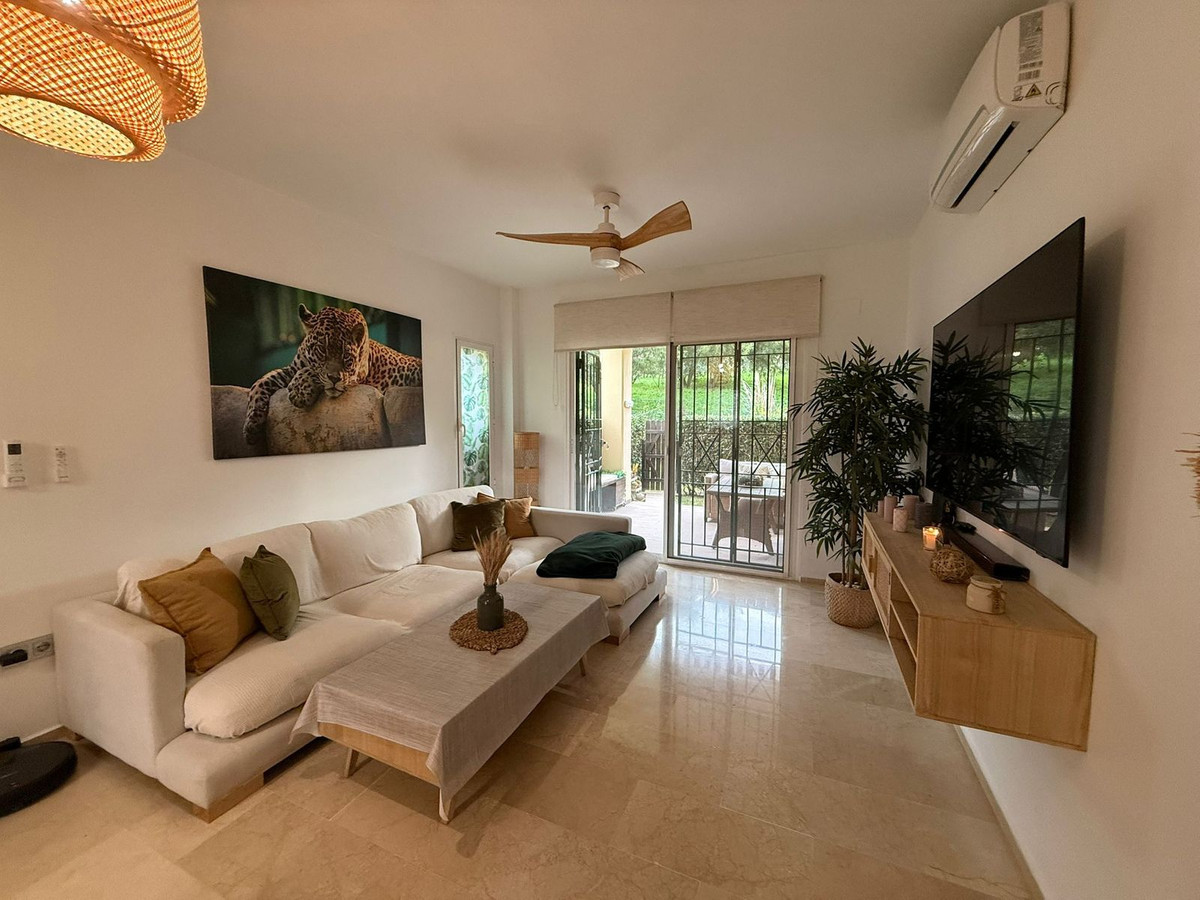 Apartment in Riviera del Sol - view 1