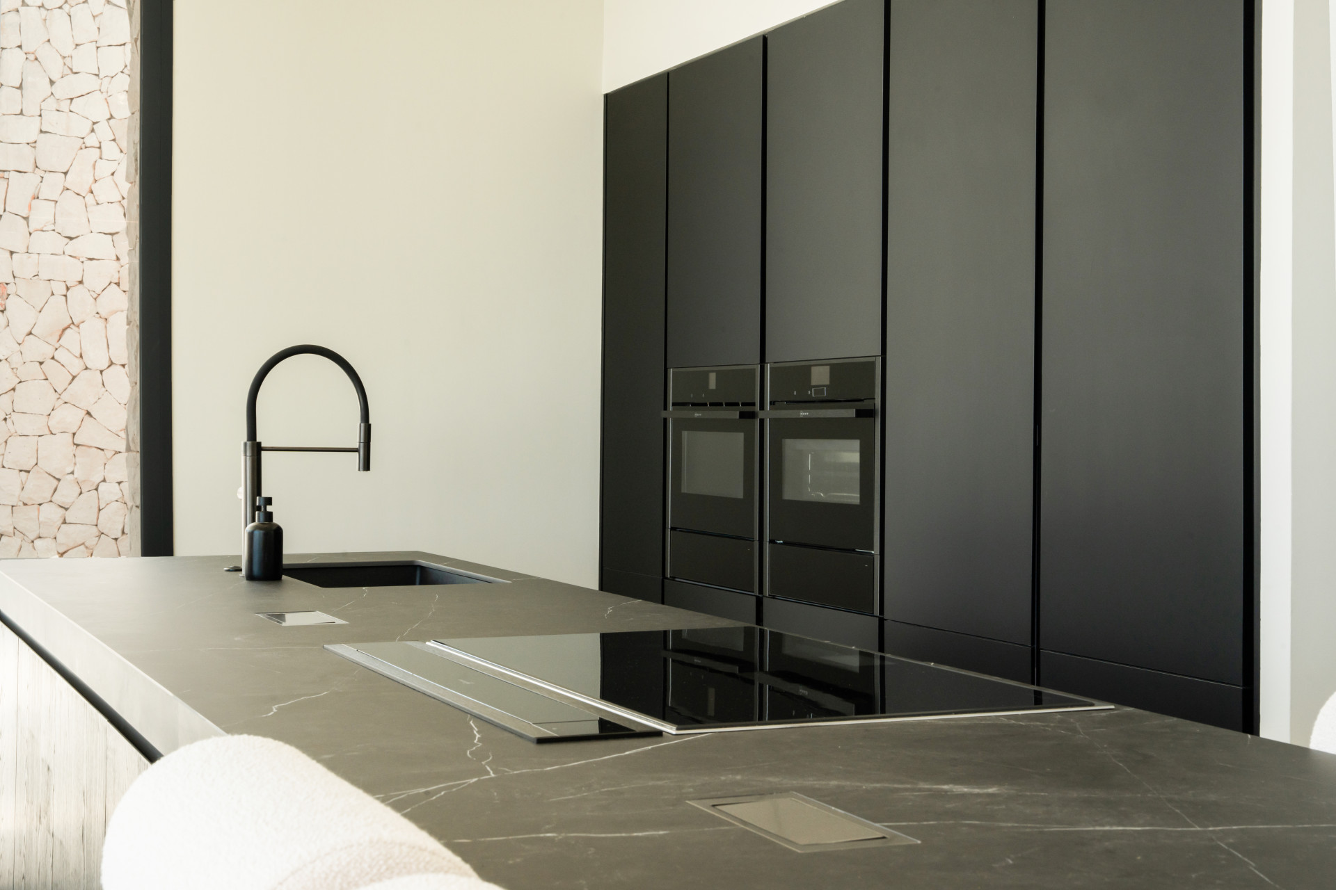 Architectural Masterpiece with Panoramic Views in Monte Mayor, Benahavís