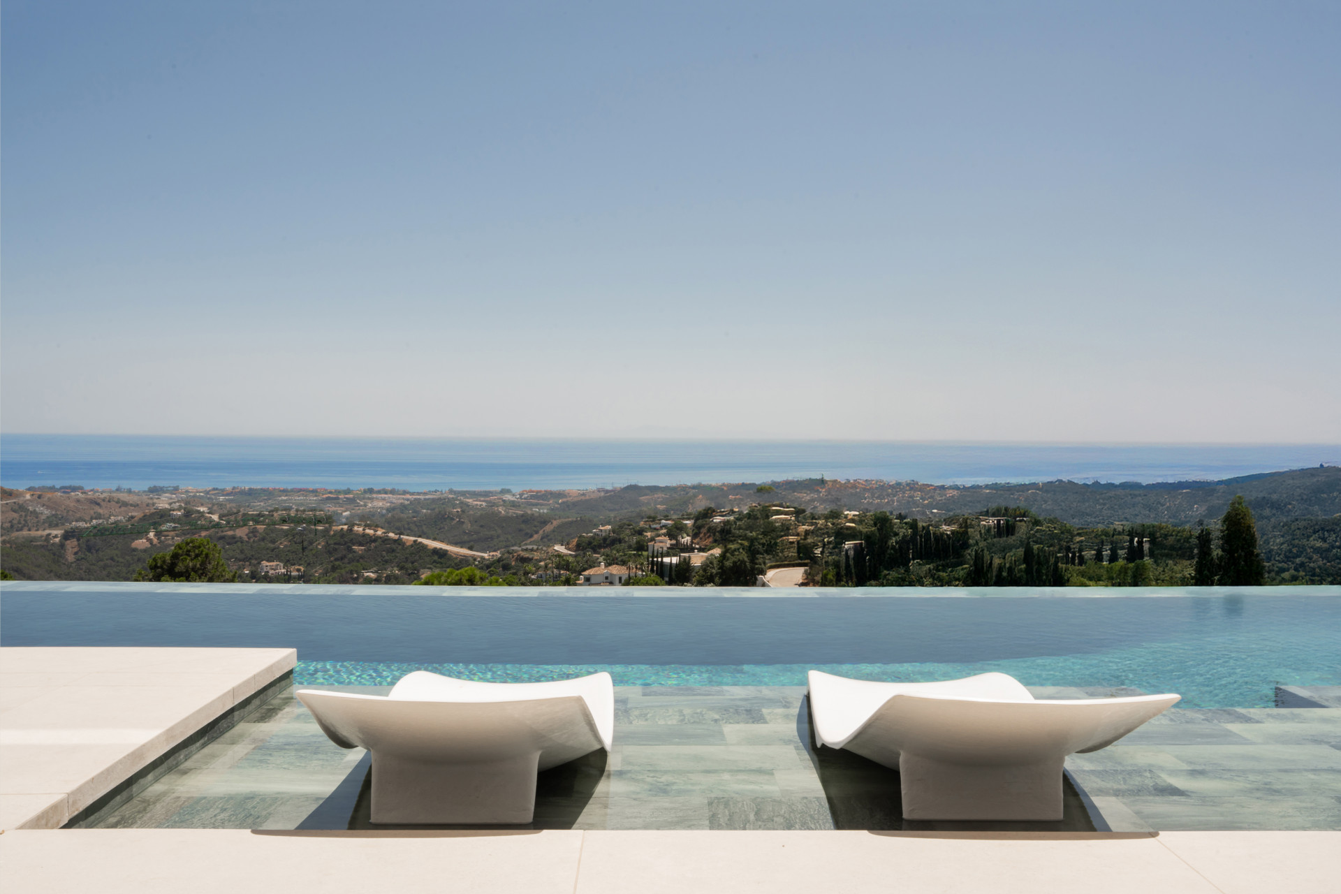 Architectural Masterpiece with Panoramic Views in Monte Mayor, Benahavís