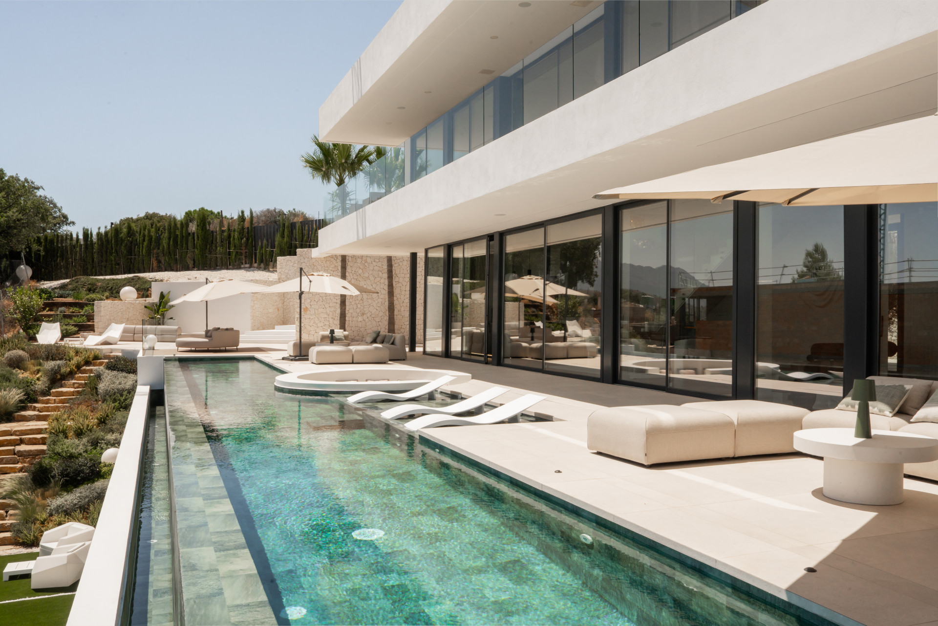 Architectural Masterpiece with Panoramic Views in Monte Mayor, Benahavís