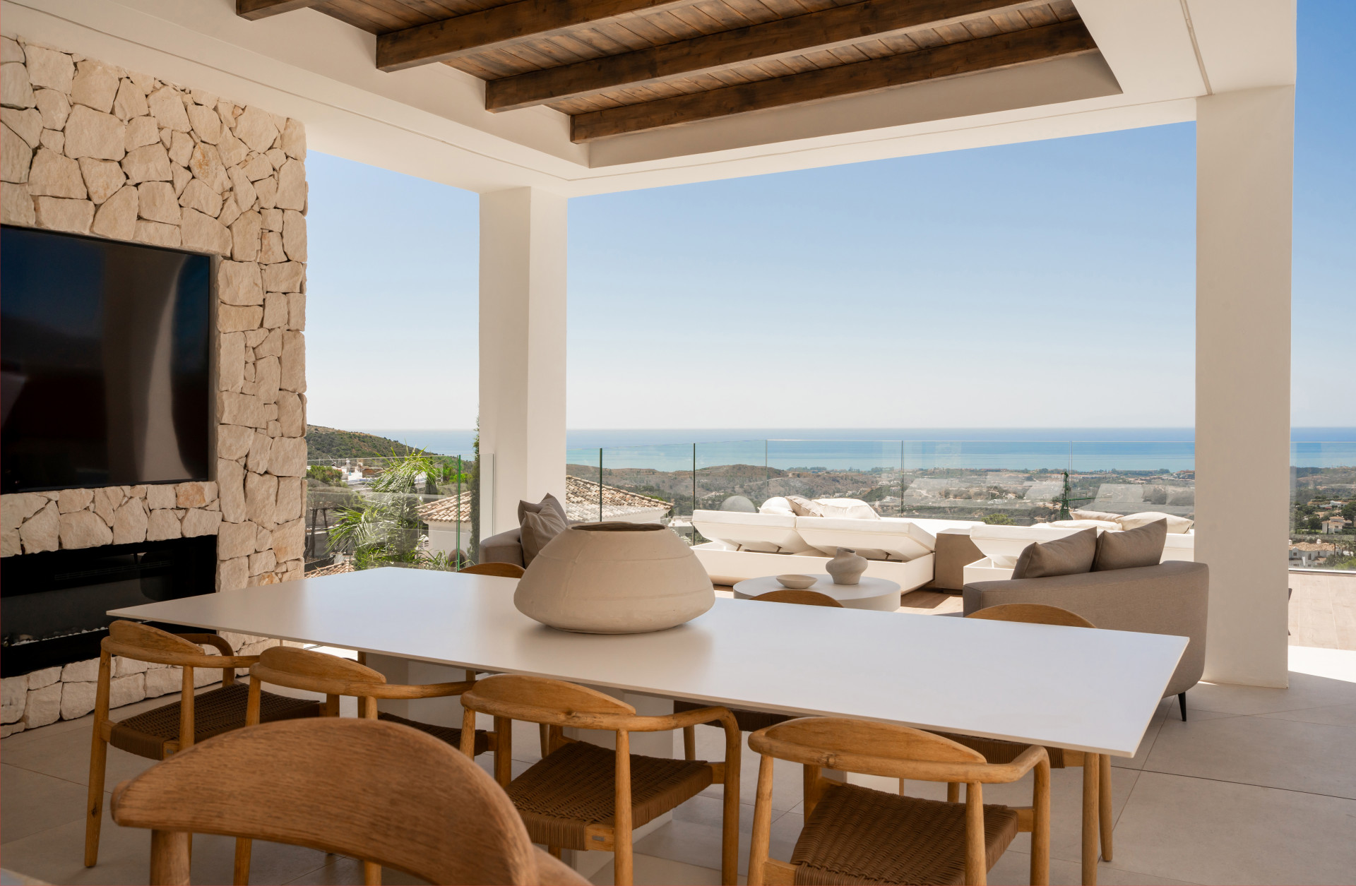 Architectural Masterpiece with Panoramic Views in Monte Mayor, Benahavís