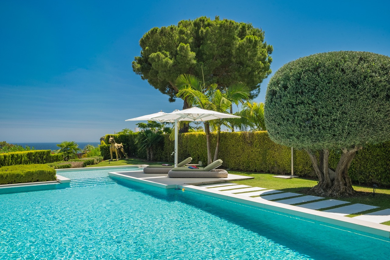 LAS LOMAS DEL MARBELLA CLUB, MARBELLA GOLDEN MILE