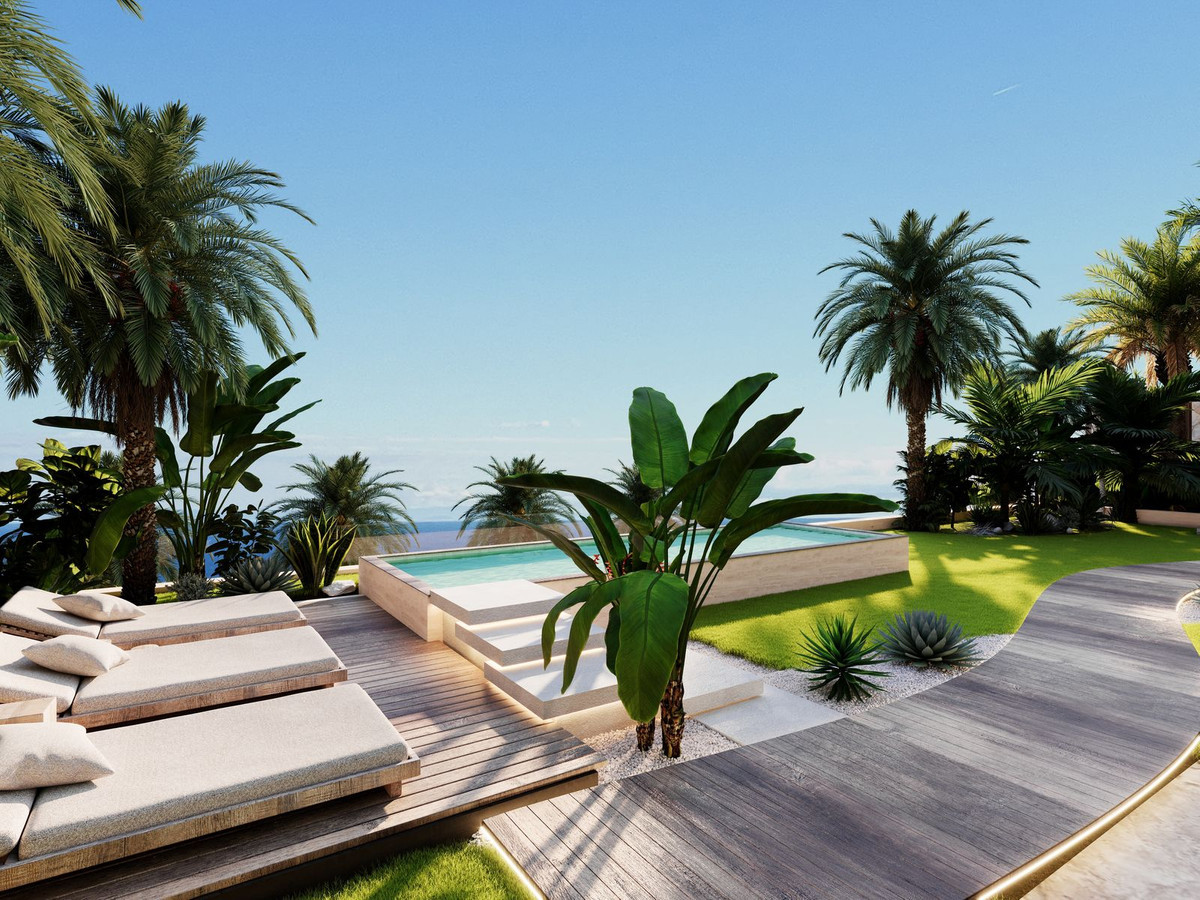 5 BEDROOM VILLA ALTOS DE LOS MONTEROS, MÁLAGA