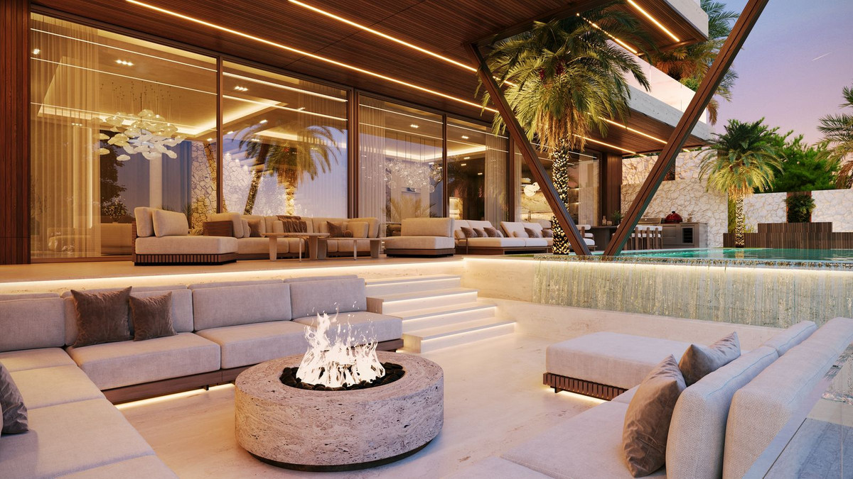5 BEDROOM VILLA ALTOS DE LOS MONTEROS, MÁLAGA