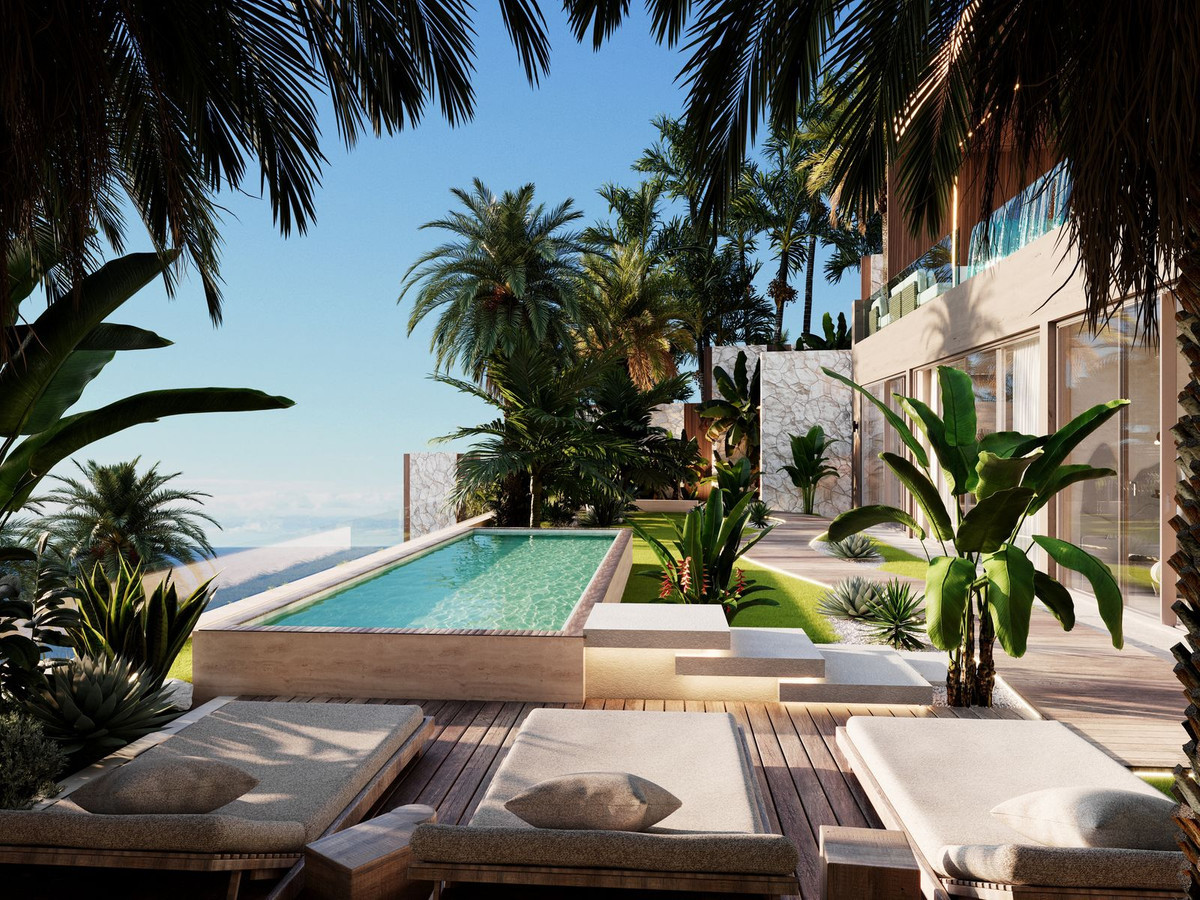 5 BEDROOM VILLA ALTOS DE LOS MONTEROS, MÁLAGA