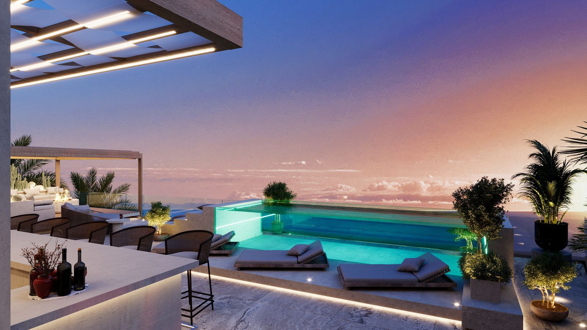5 BEDROOM VILLA ALTOS DE LOS MONTEROS, MÁLAGA
