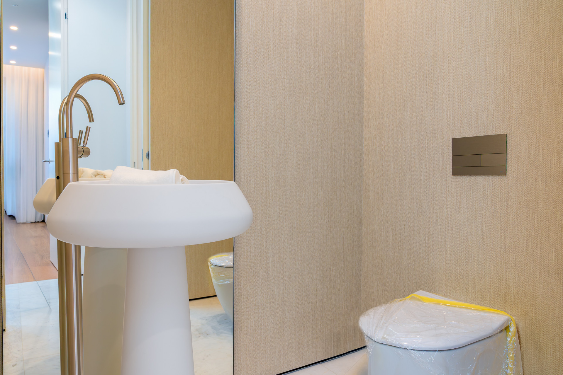 Stunning 4-Bedroom Ground Floor Apartment in Epic Phase