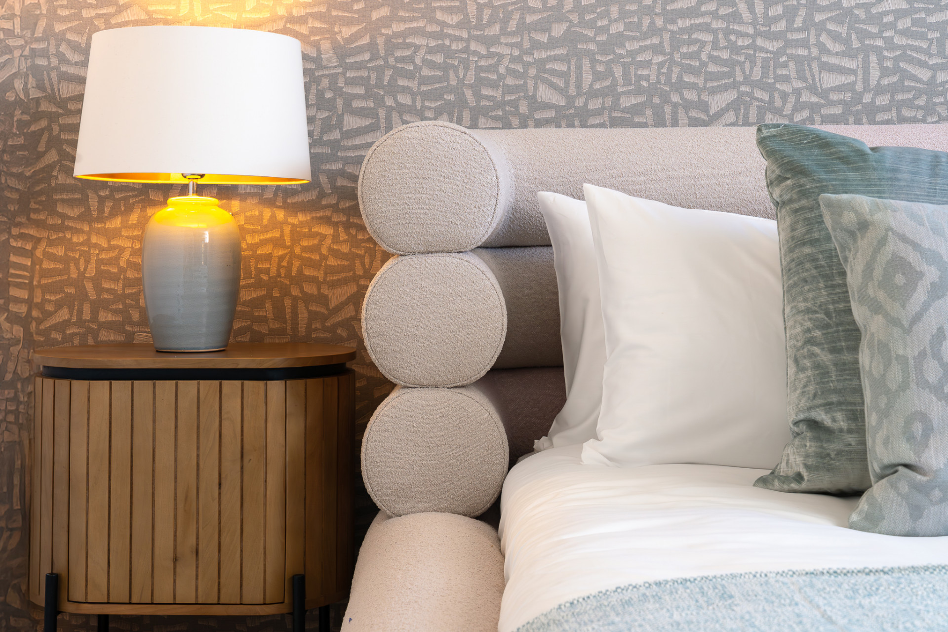 Stunning 4-Bedroom Ground Floor Apartment in Epic Phase