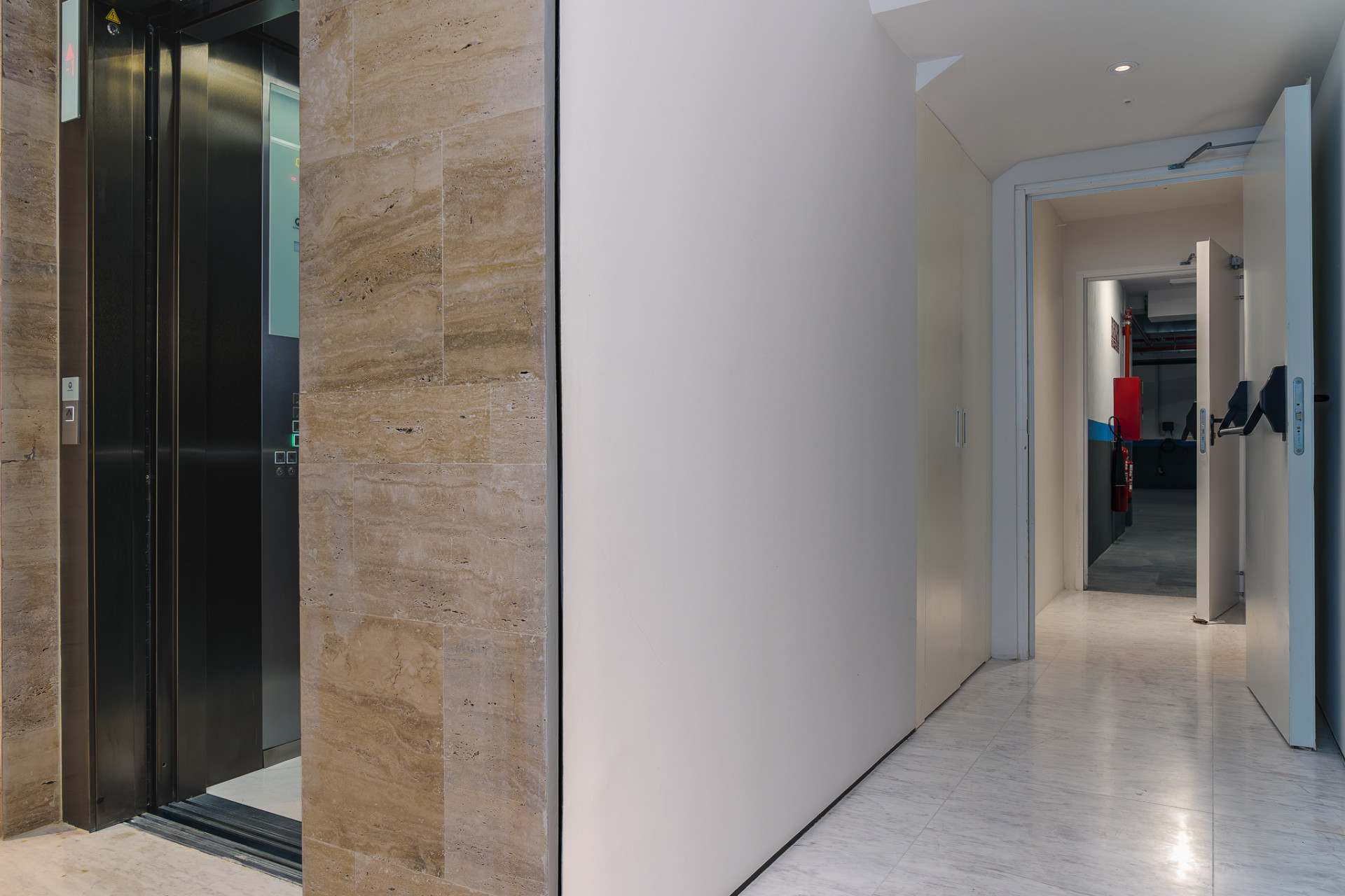 Stunning 4-Bedroom Ground Floor Apartment in Epic Phase