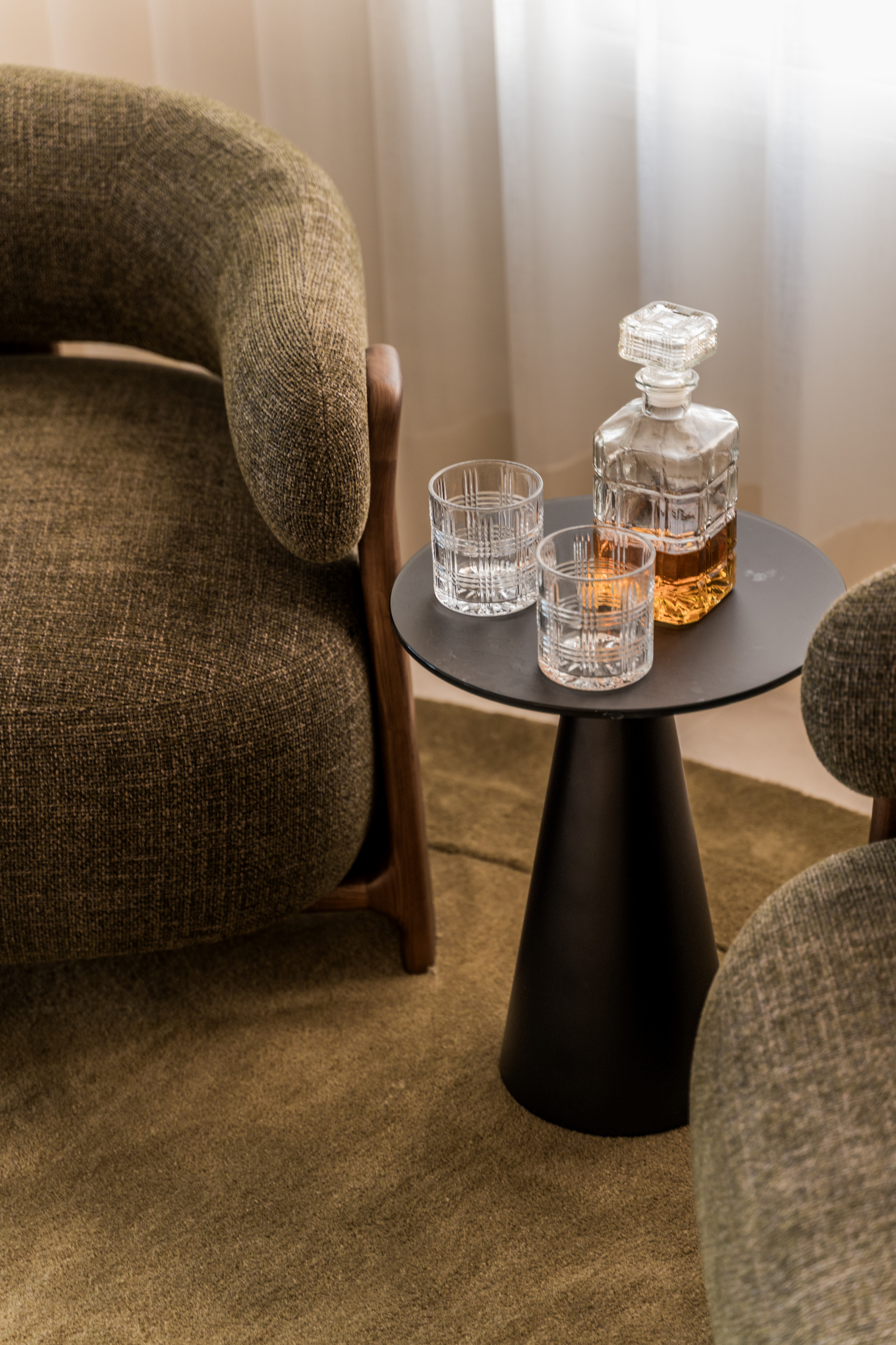 Duplex penthouse with panoramic sea views in Nueva Andalucía