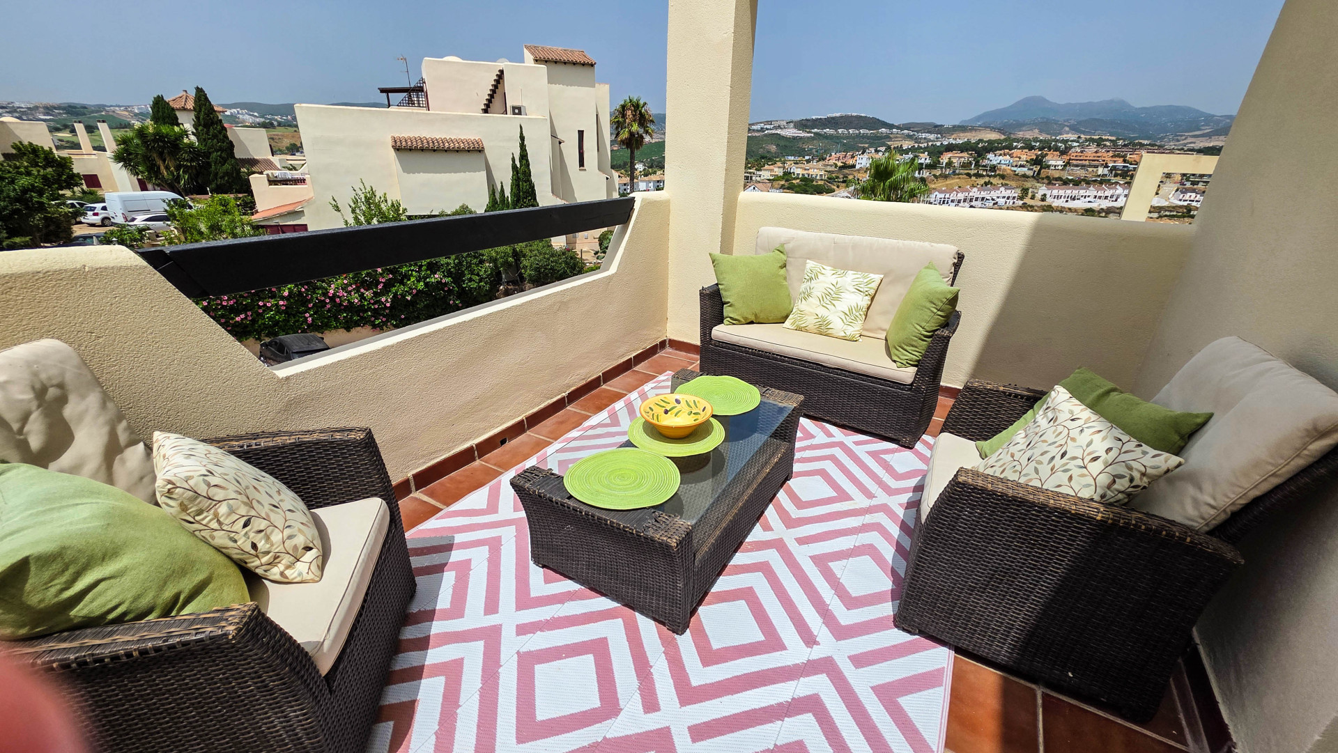 Mieszkanie 3 pokoi 141 m² Casares, Hiszpania