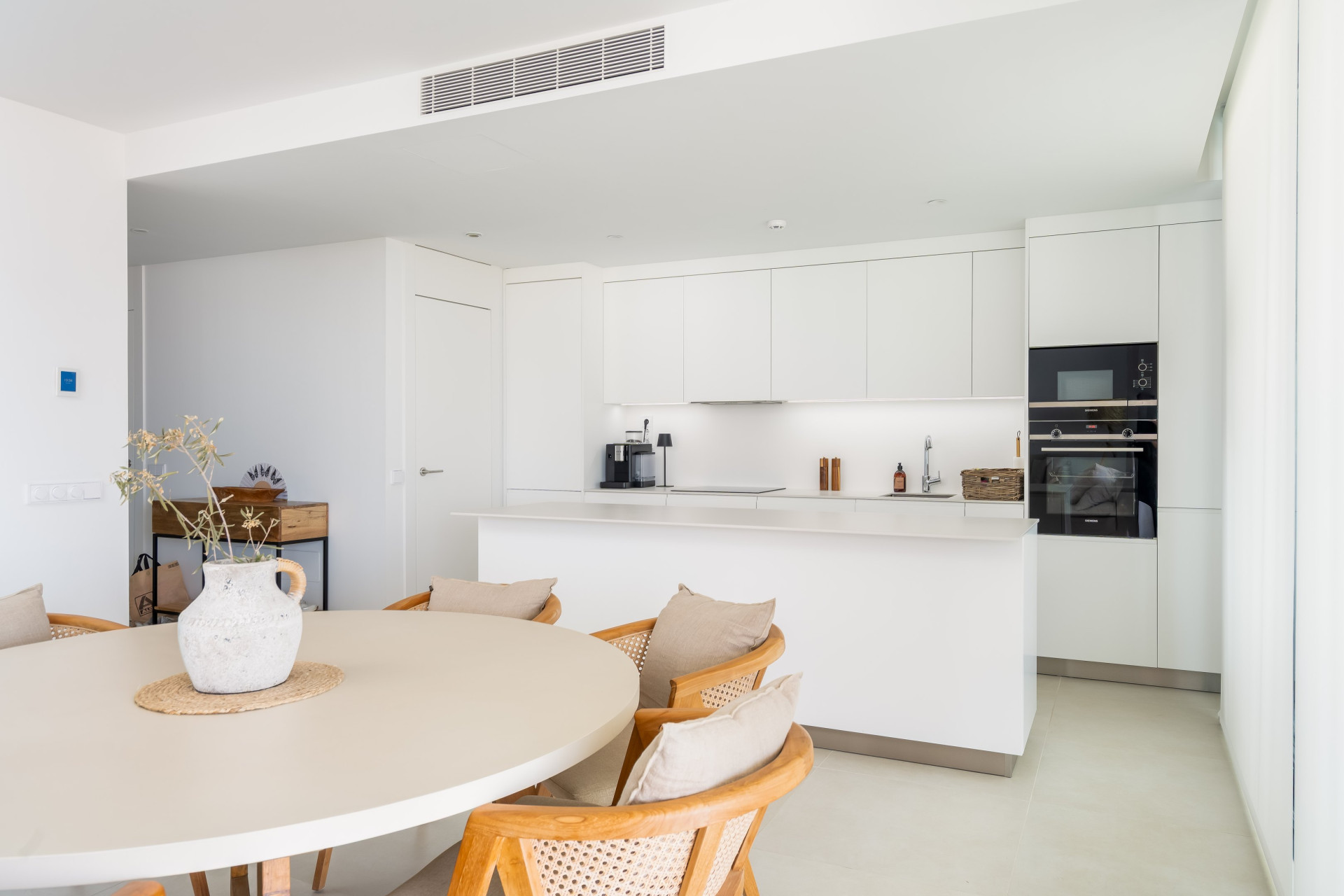 apartment in El Higueron — frame 3
